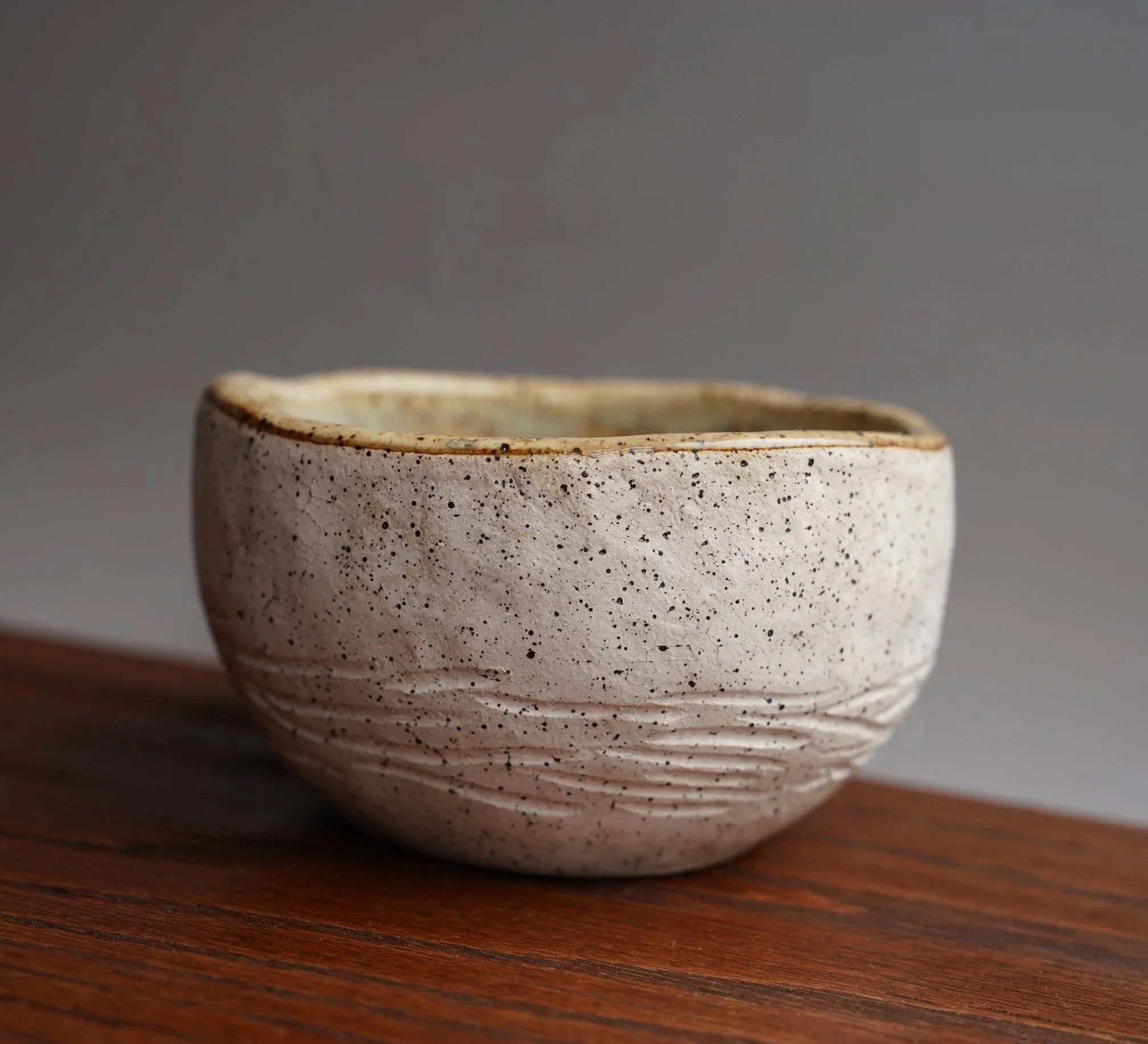 Bowl+Cutie%2C+cream+lines.jpg