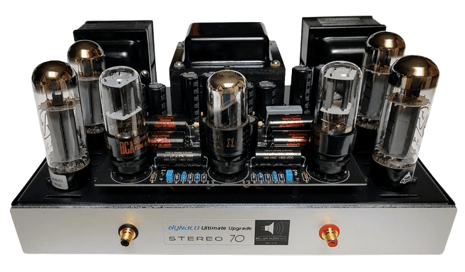 Vintage stereo amplifier with vacuum tubes and control knobs