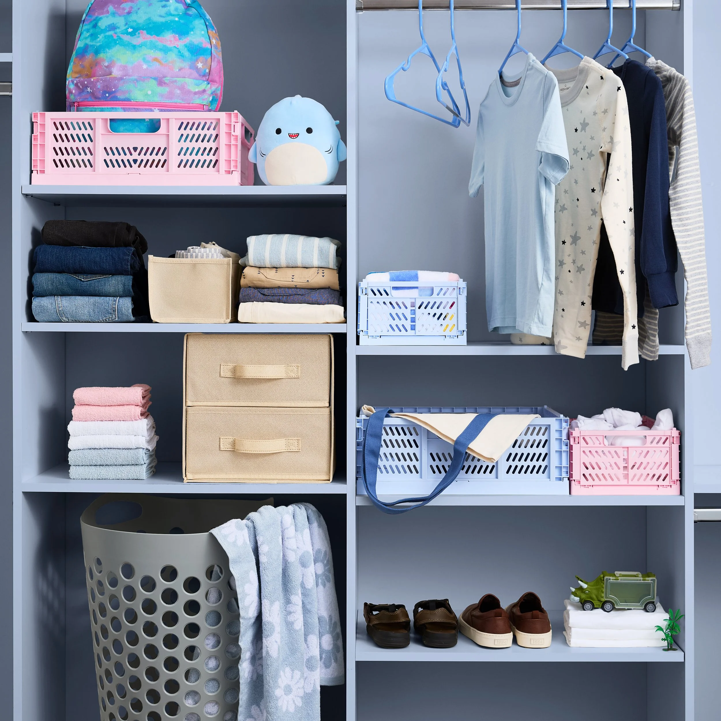 Summer_UnknownAdDate_SummerCloset_WeeklyAdSquare_DarkBlue copy 2.jpg