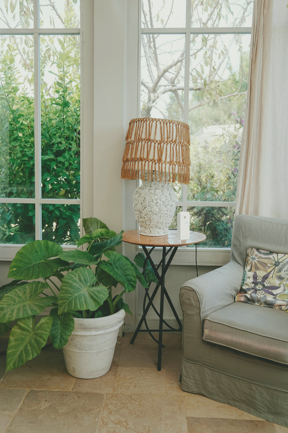 Temperature &amp; Humidity Monitoring for Vacant Homes: 3 Smart Options