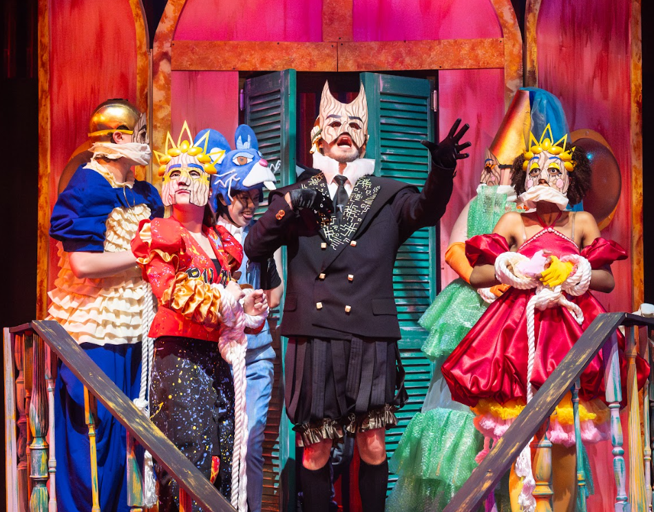 Mr. Burns: A Post Electric Play (Wardrobe Head)