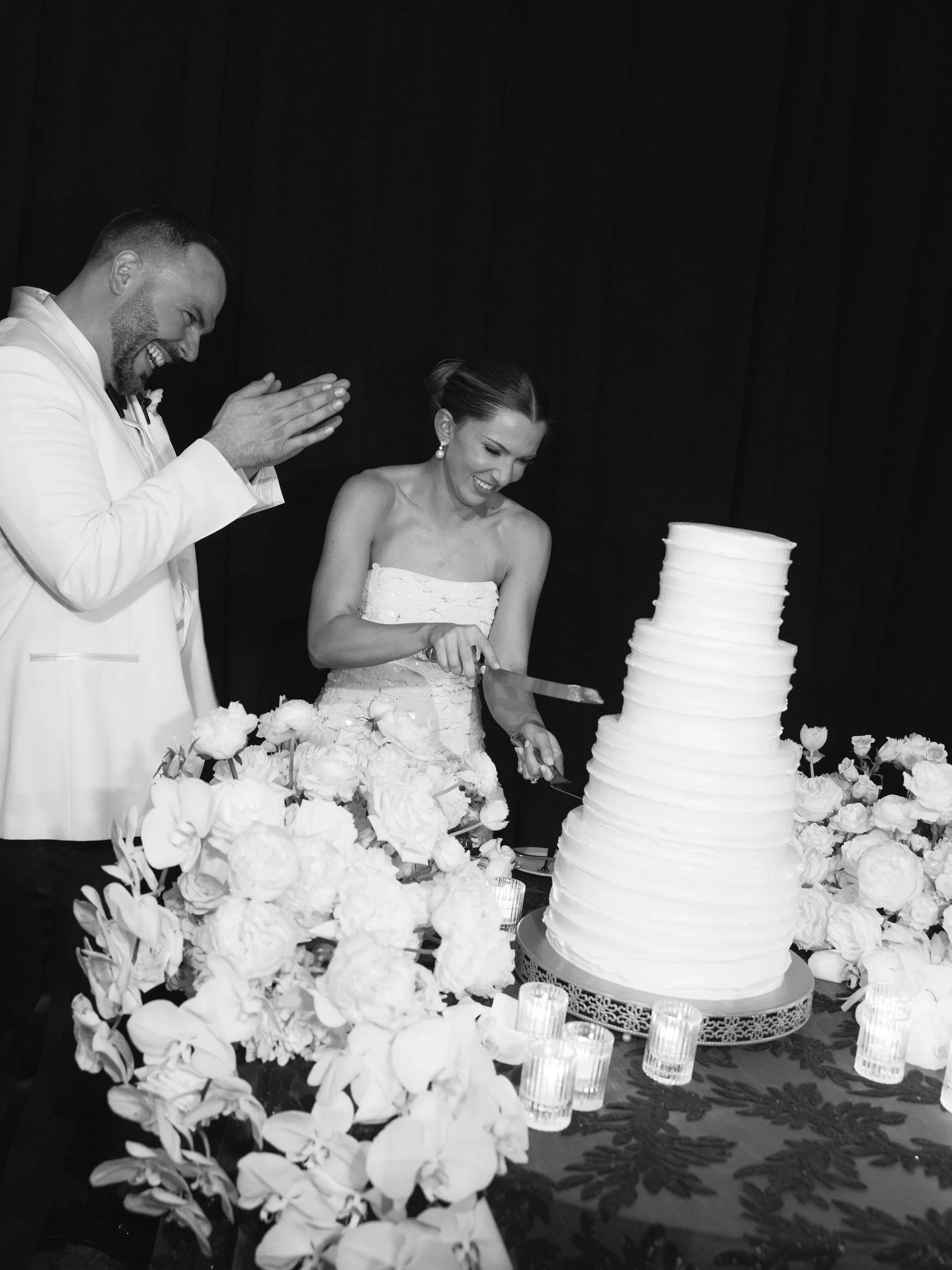 People always remember how you made them feel - and looking back at this New Orleans wedding reminded me just how much fun it was to capture it all. Truly the best clients.
Happy 1st anniversary @katlin_agosto &amp; @ben.agosto.3 🤍

Venue:&nbsp;@the