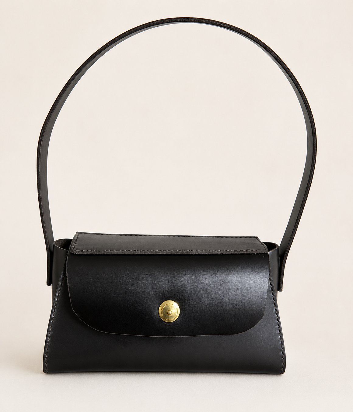 A simple arm bag...