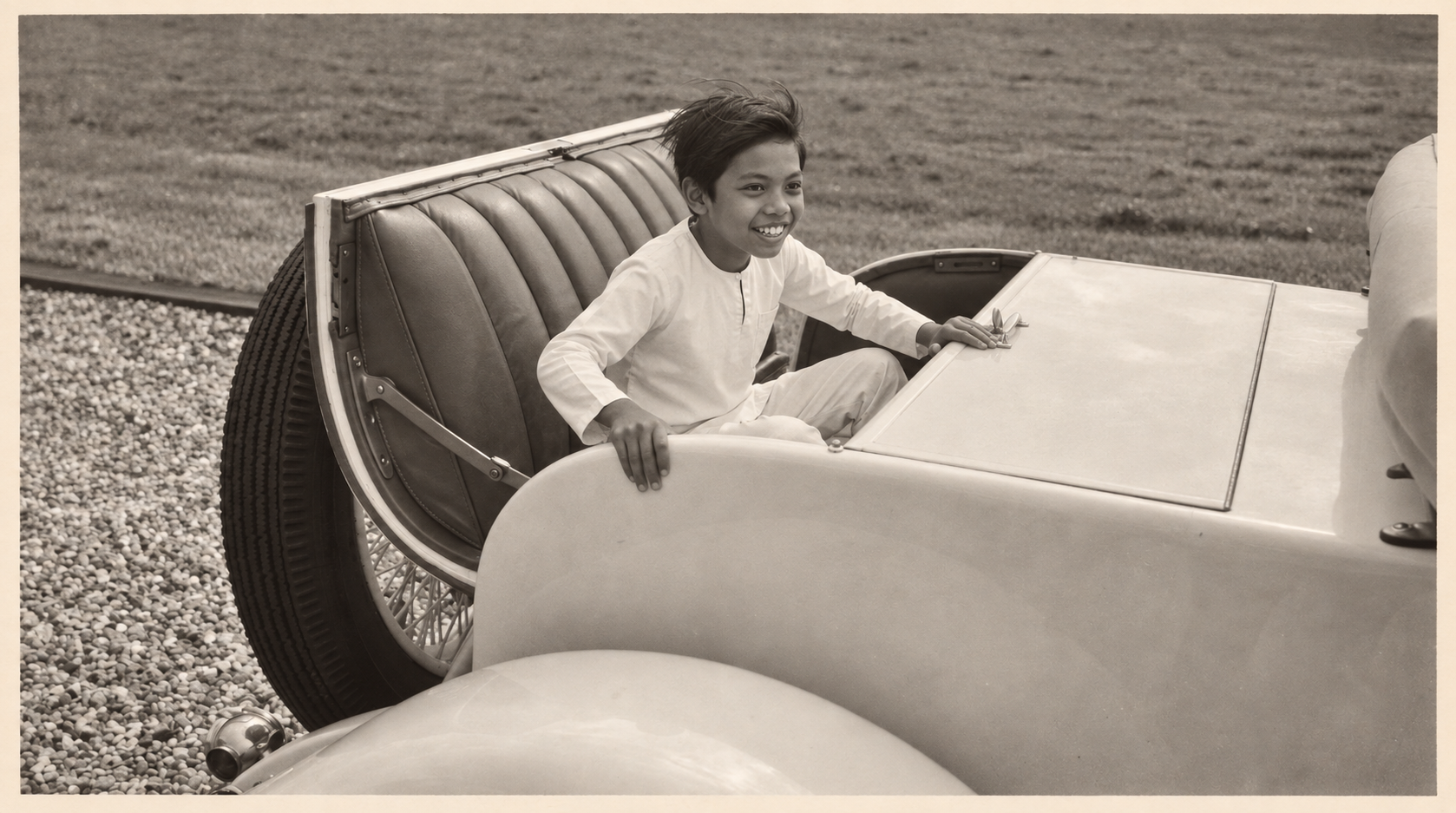 33) Hamid in the Dickey Seat on Christmas day 1914