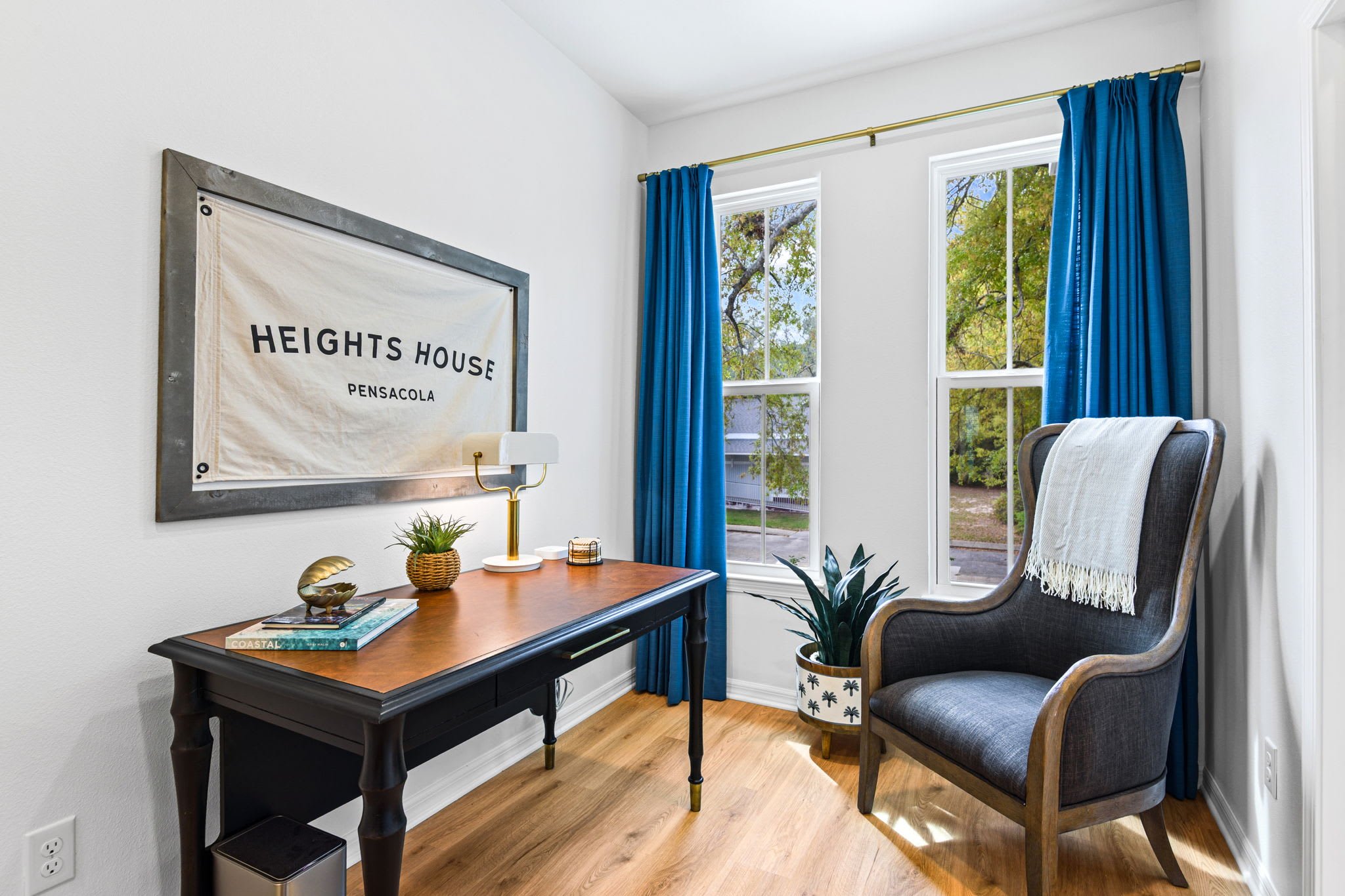 Workspace/ Reading Nook