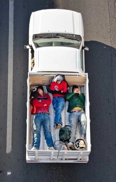 Car Poolers 42