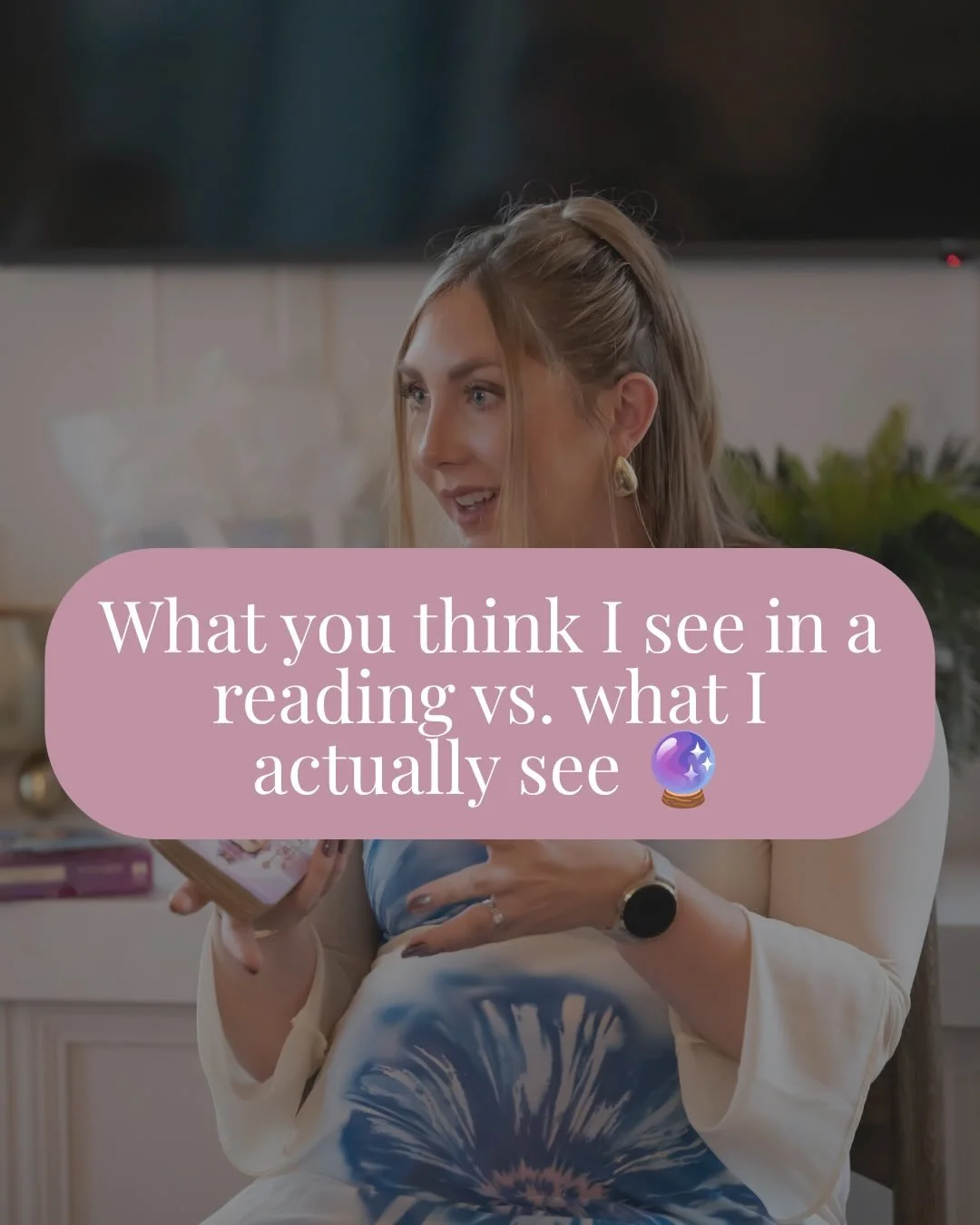 Spoiler: it&rsquo;s almost always good news 😂🔮

So many of the women I read for come in nervous, and they leave realizing their life is about to get better than they ever imagined.

My job isn&rsquo;t to scold you or tell you everything you&rsquo;v