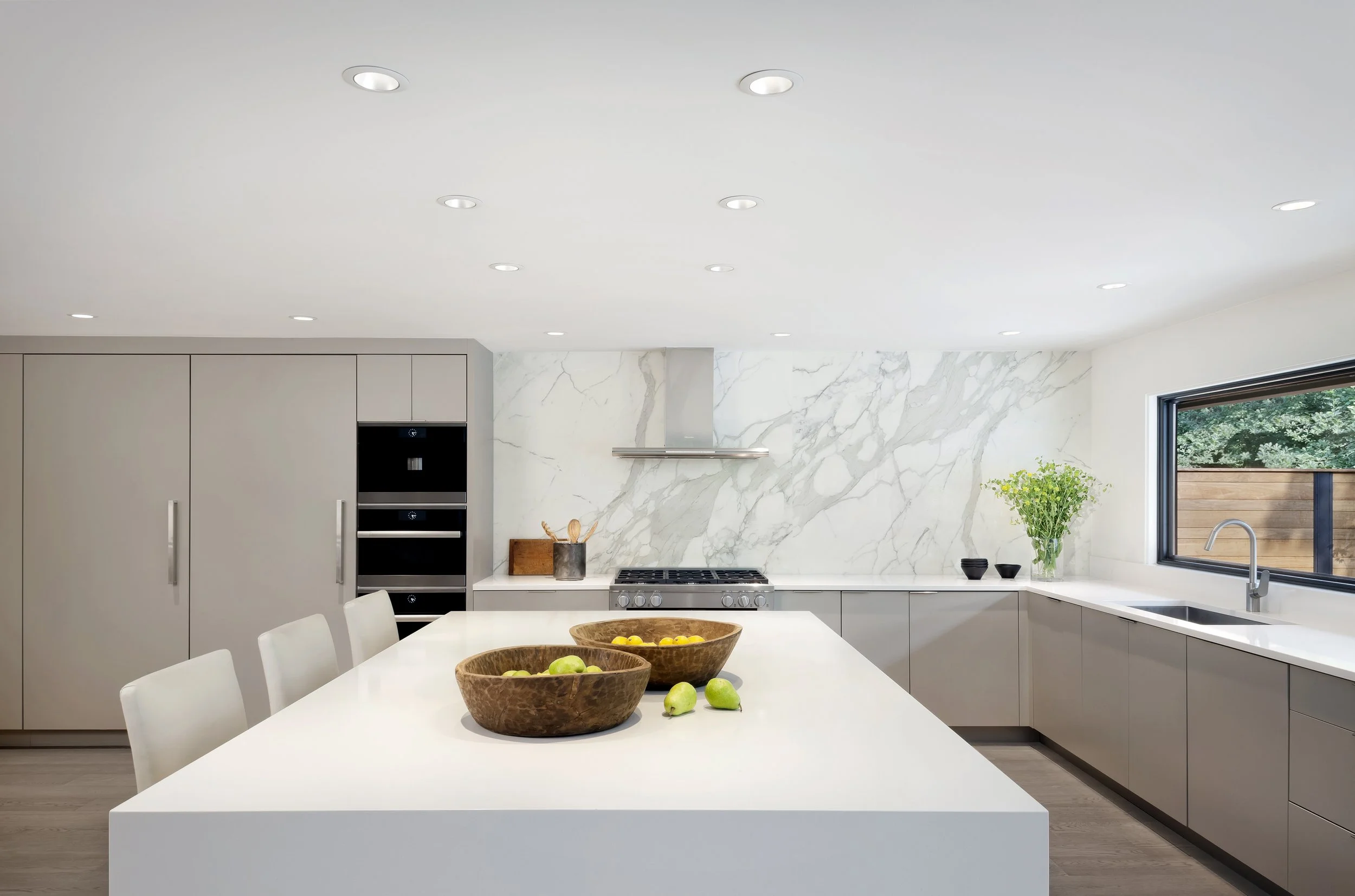 03 Kitchen.jpg
