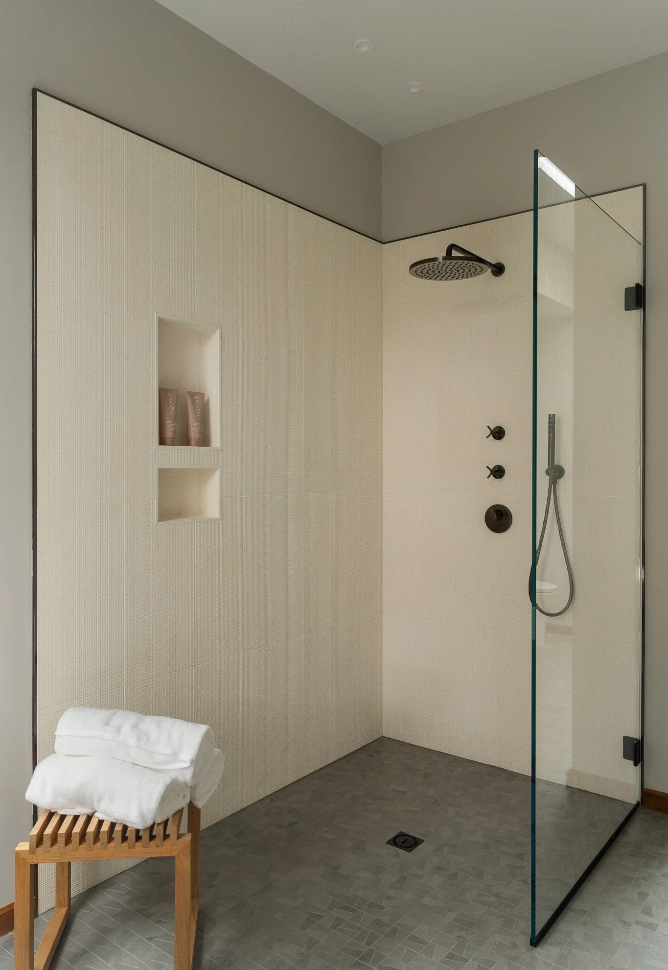 11B - MLS_2_INTERIORS(12).jpg