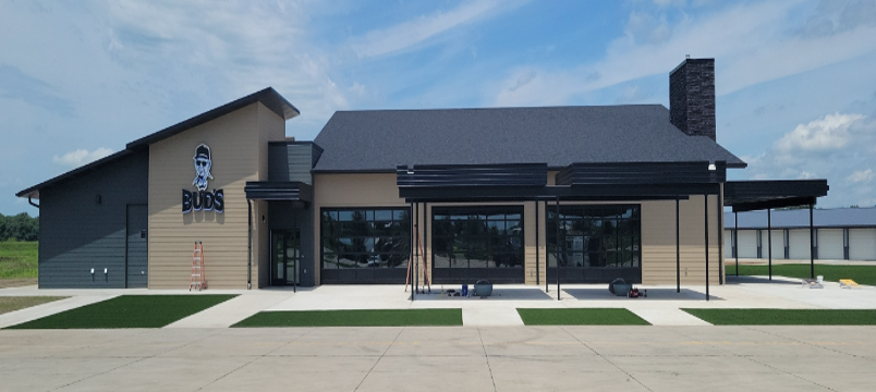 12,000 Sq. Ft. Even Center
Akron IA
