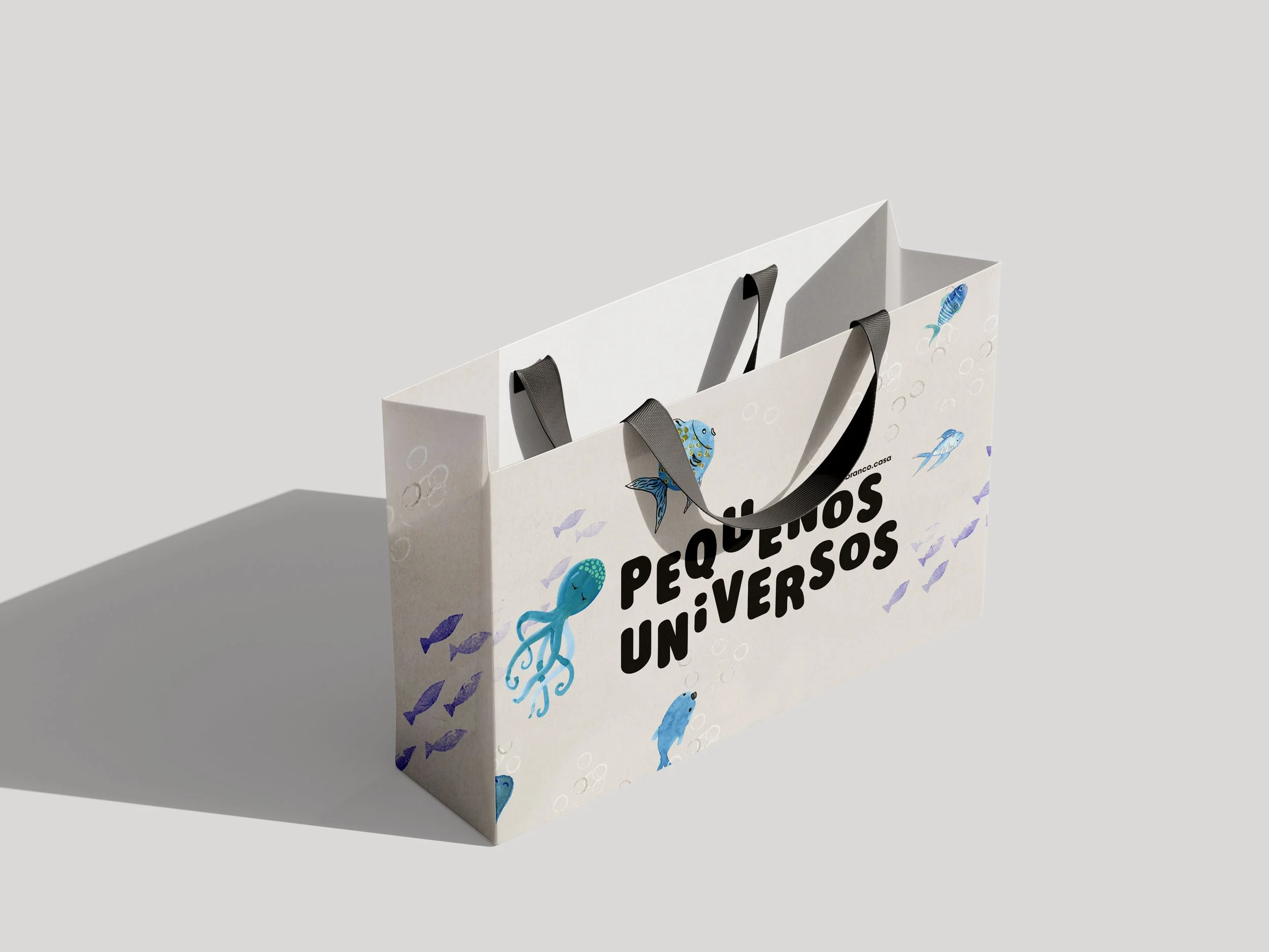 Paper_Shopping_Bag_Mockup_4 copiar.jpg