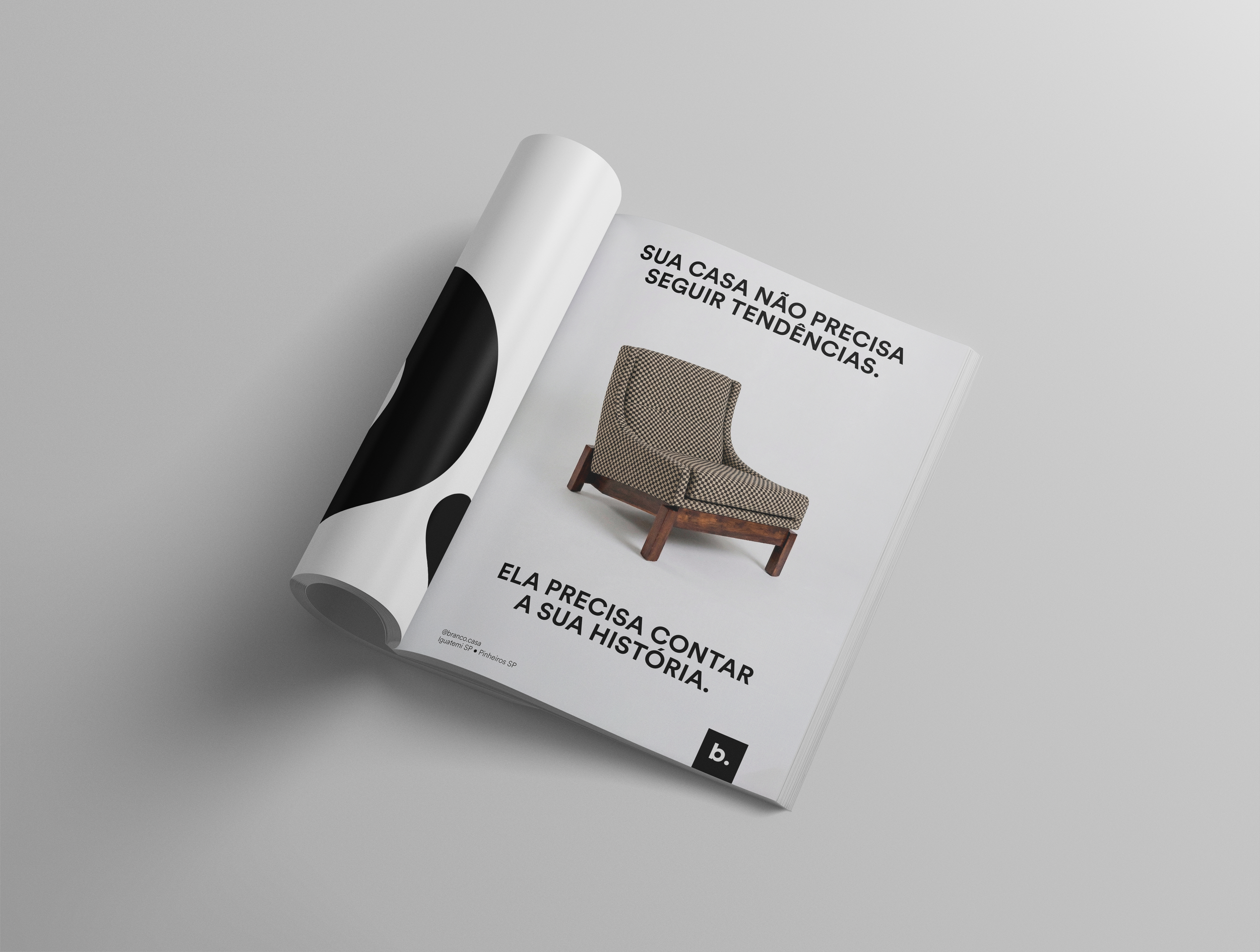 Open-Magazine-with-Rolled-Page-Mockup.png