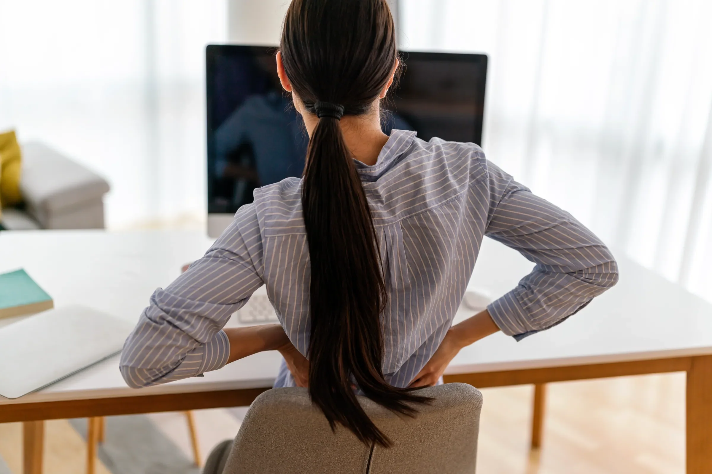 5 Benefits of Reformer Pilates for Desk Workers in Hamilton