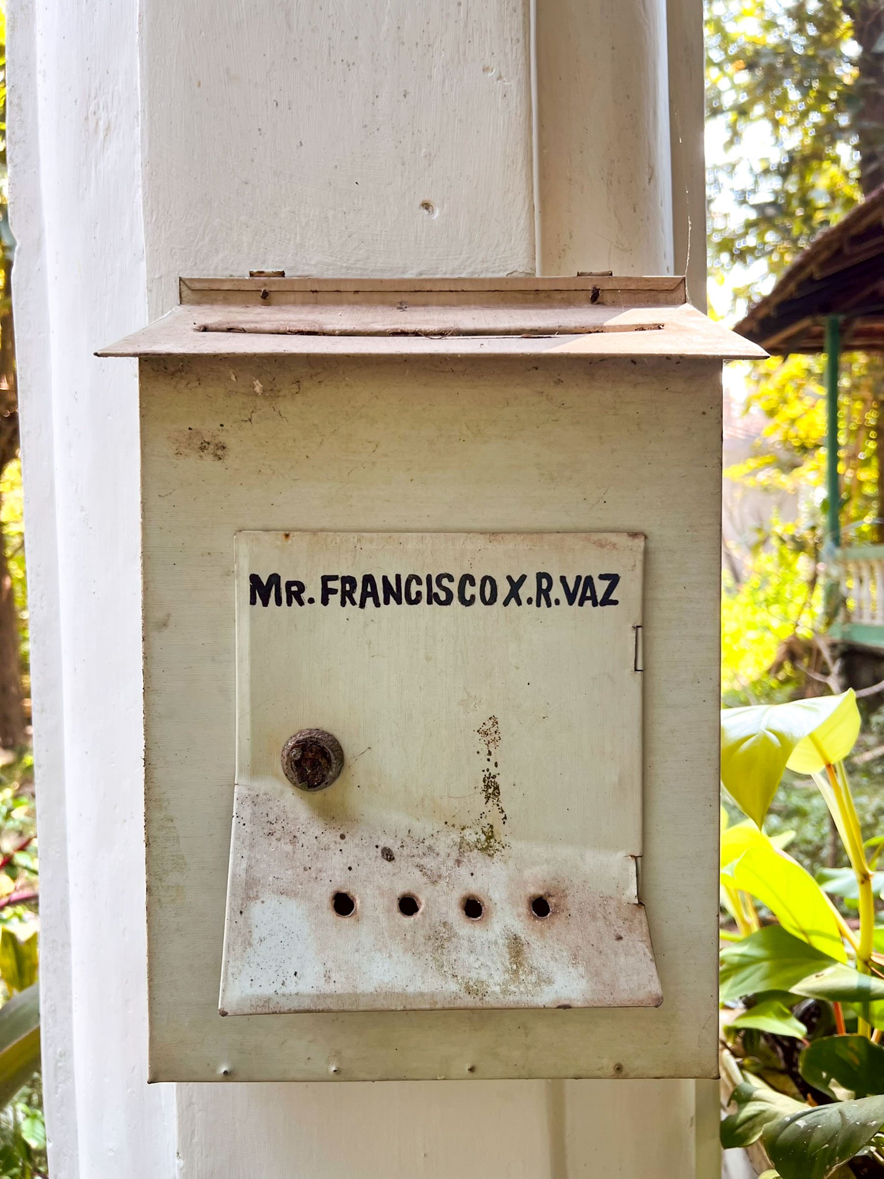   Mailbox   