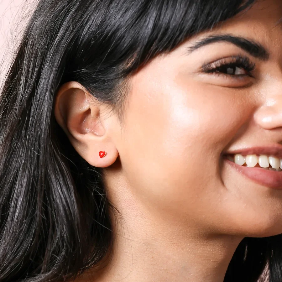 enamel-heart-stud-earrings-sterling-silver-4x3a9969copy-900x900.webp