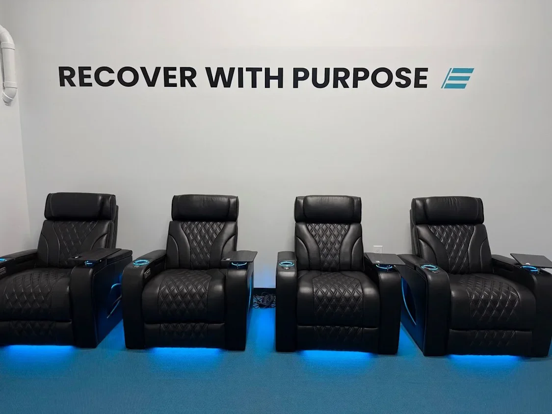 Anti-Gravity Massage Chairs &amp; Spinal Decompression: Why Zero-Gravity Recovery Belongs in Your Routine