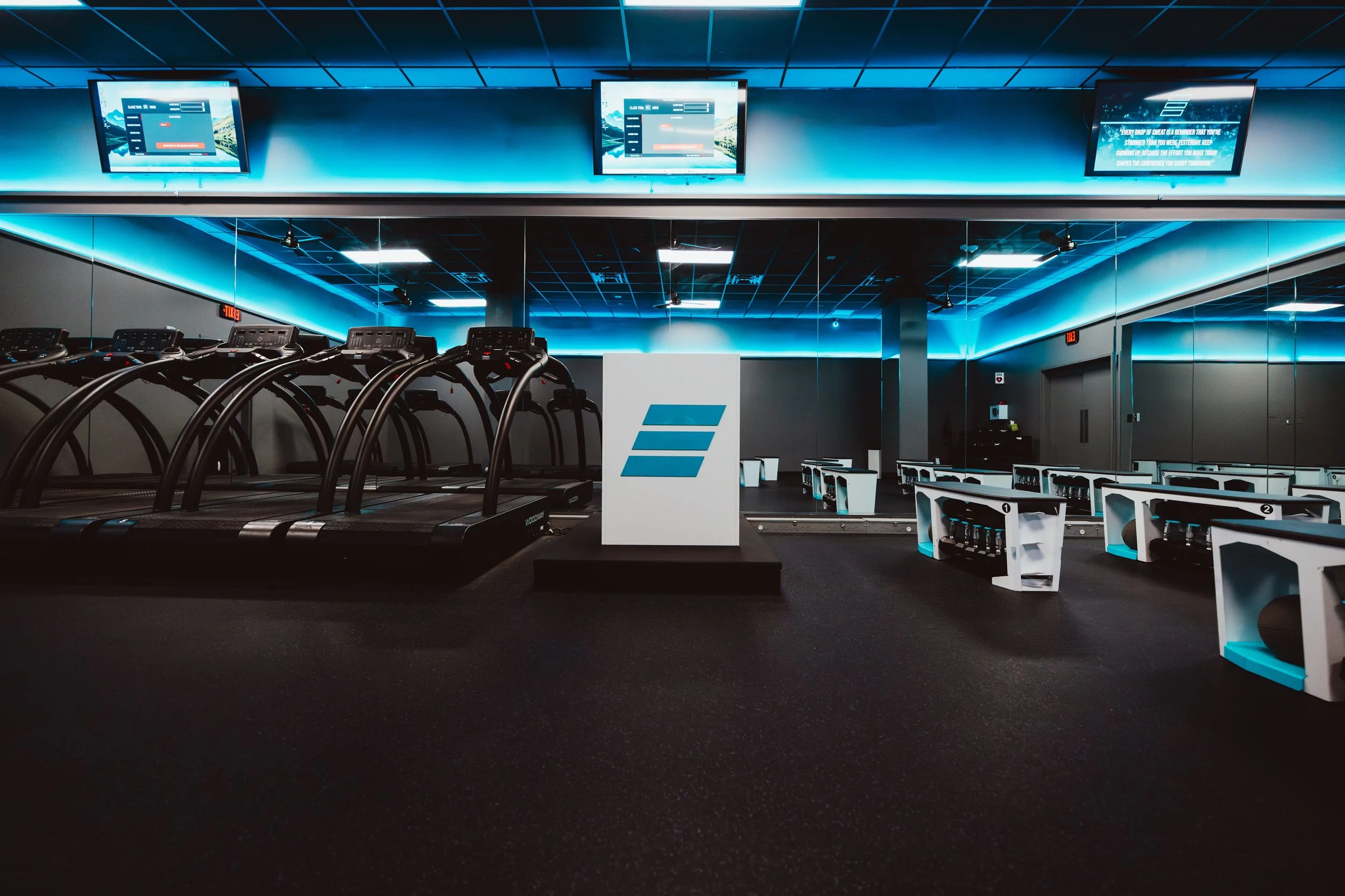 Sip &amp; Sweat at STRIDE Fitness Southlands | Aurora Fitness Event May 31