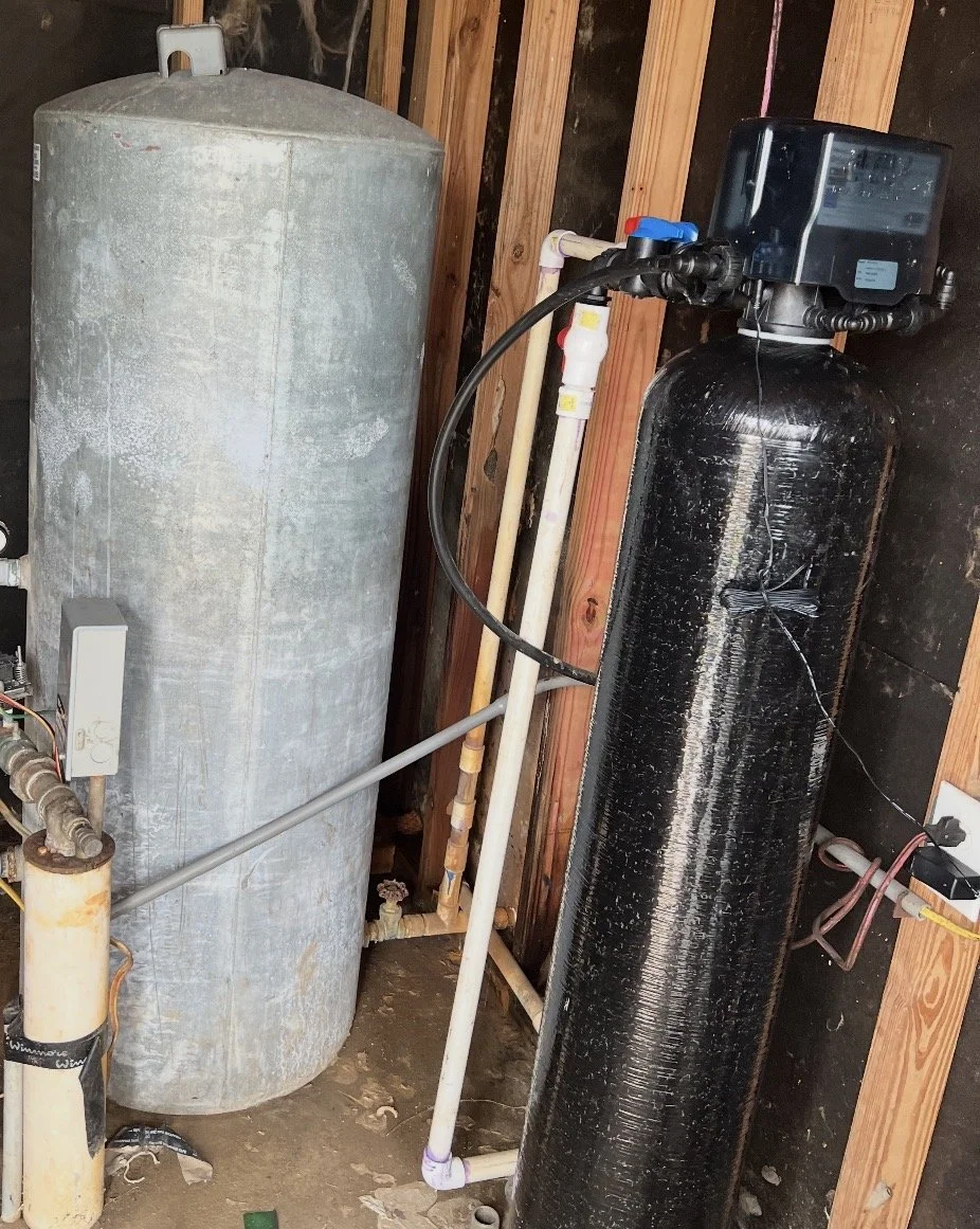 Residential iron filtration system for well water treatment