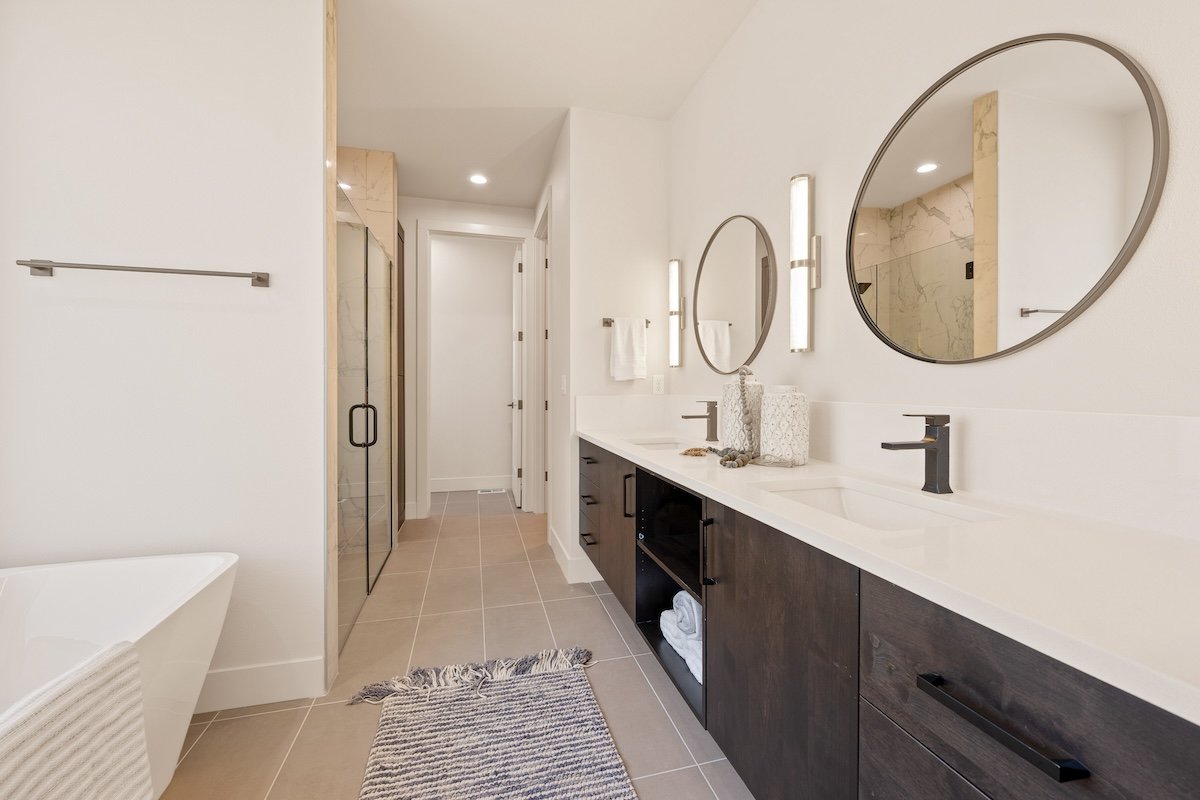 modern-bathroom-design-floating-vanity-vancouver-washington.jpg