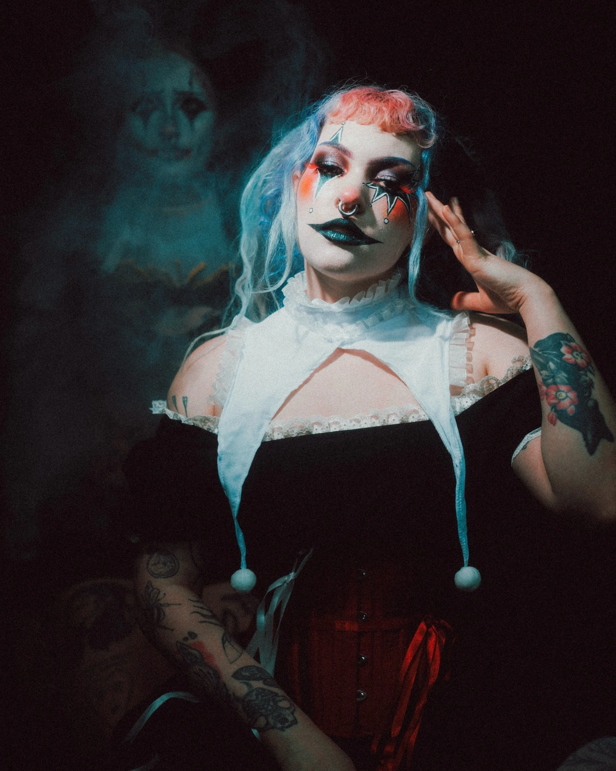 🤡 🤡 🤡 

@nothellbornkitty &amp; @kamaramaya clowning around and looking fabulous at the same time 🩸 

Who else wants a clown around with blood? 🤡