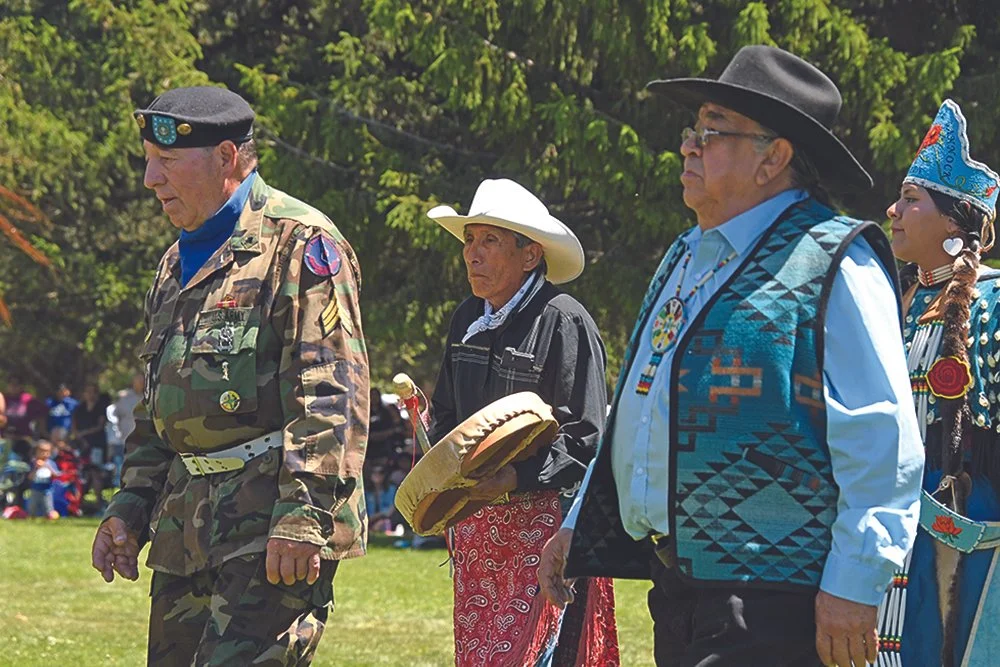DelmarLindseywalkingparade.jpg