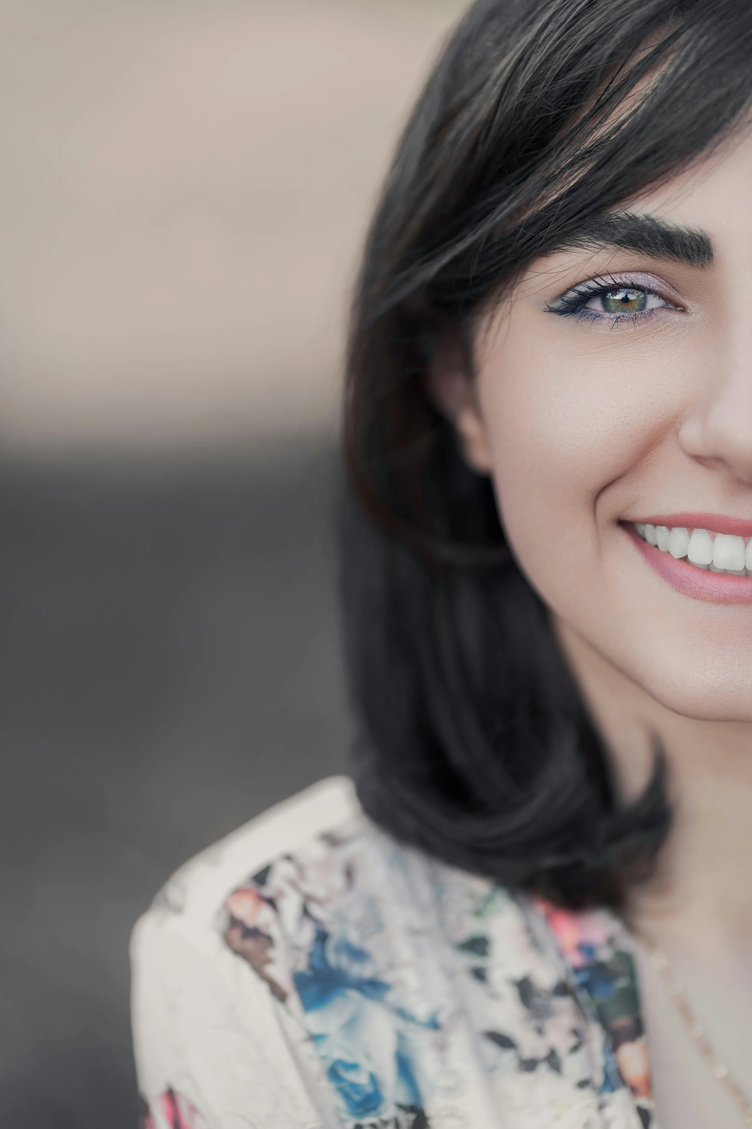 Oral surgeon performing wisdom teeth removal in Meridian