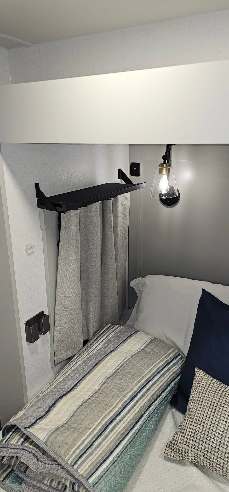 Bedroom Shelf Extender (Pair)