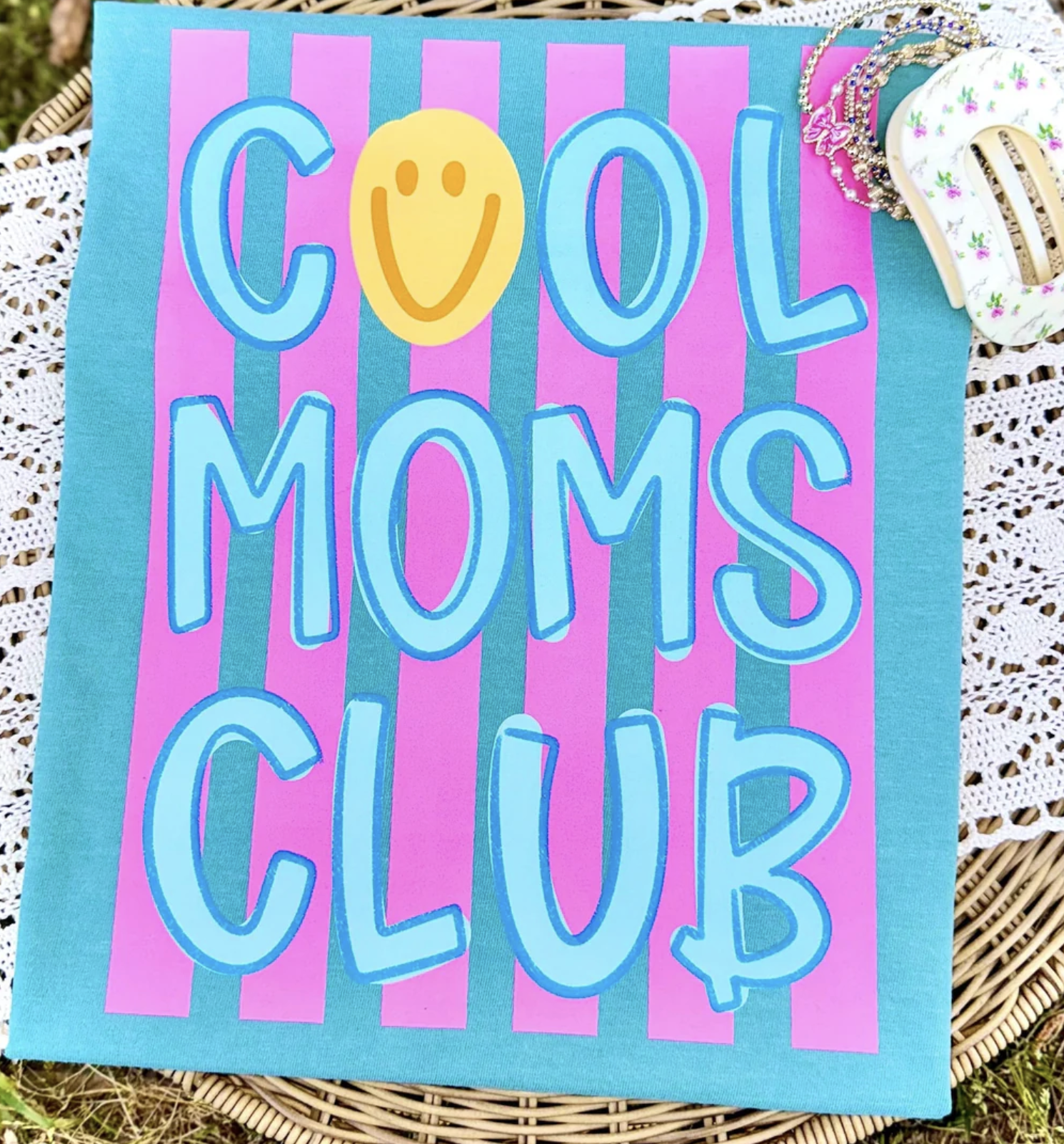 Cool Moms Club Tee