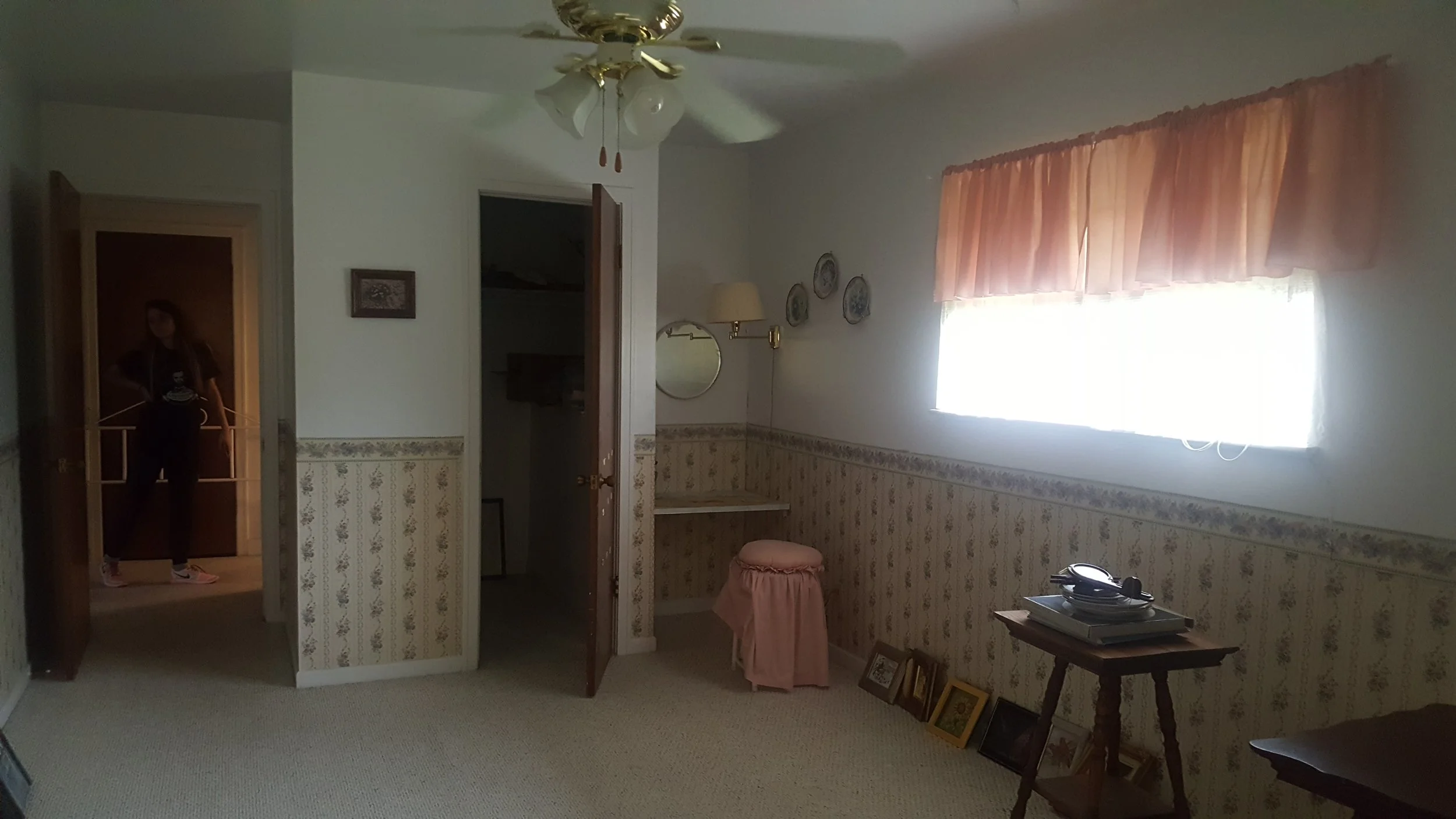 2211 Vanderbilt - Old - Bedroom One Closet.jpg