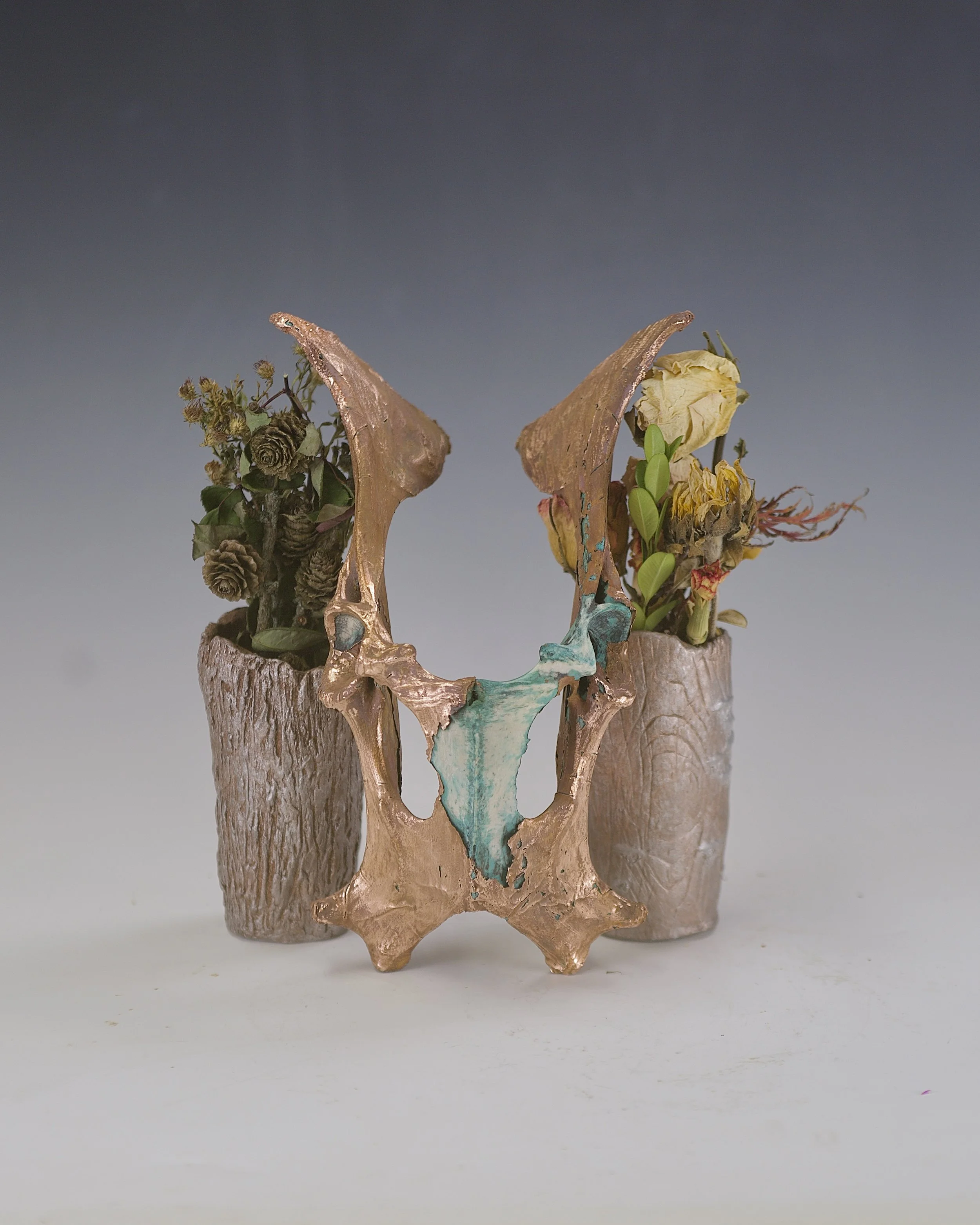 All that Remained (2024)
Copper plated Deer hip bone, stoneware,
dried flowers
10.5 x 4 x 3"
