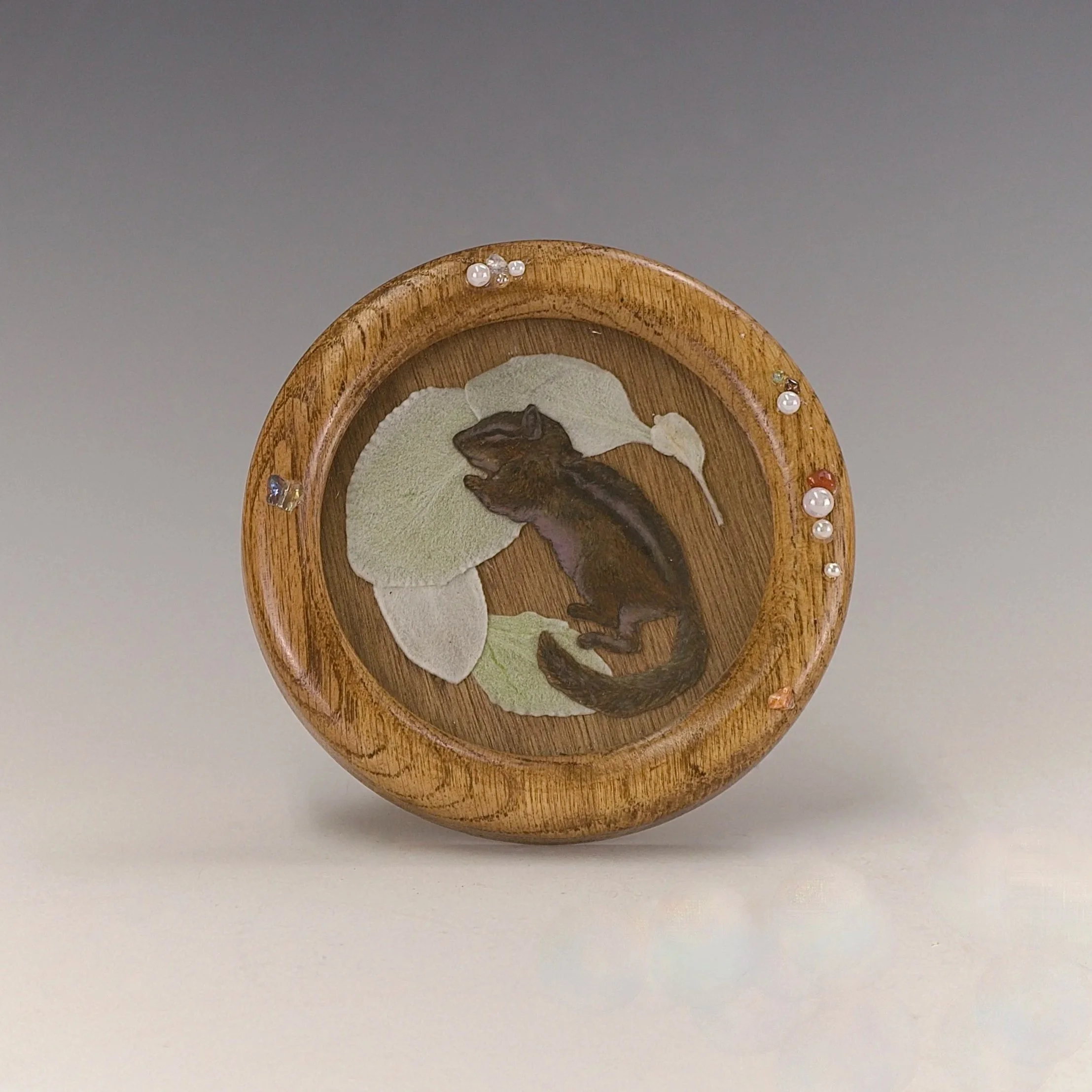 I Remember You (2024)
Wooden frame, glass, copper with resin,
dried leaves
5x5x1"