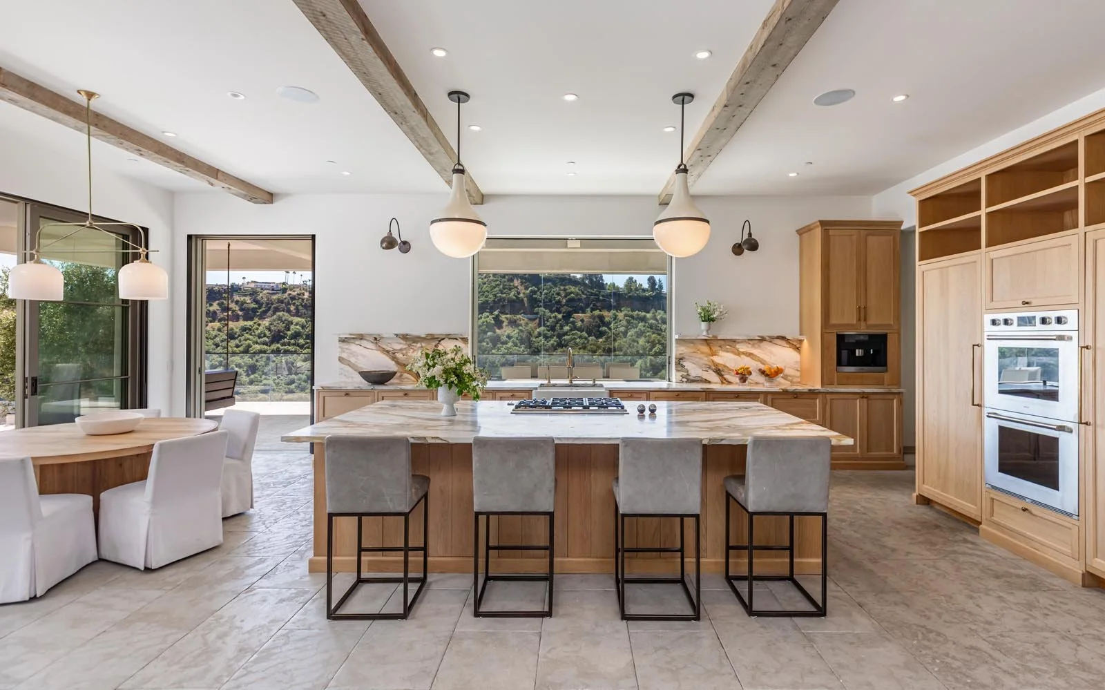 11951PinnaclePlace044.jpg