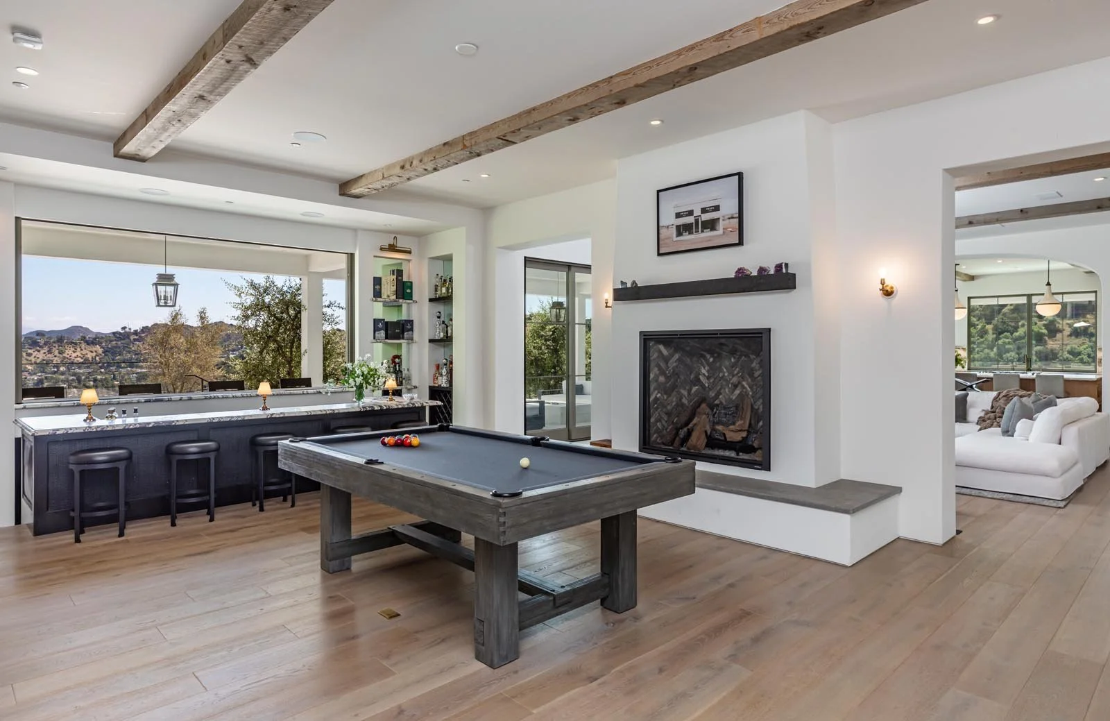 11951PinnaclePlace055.jpg