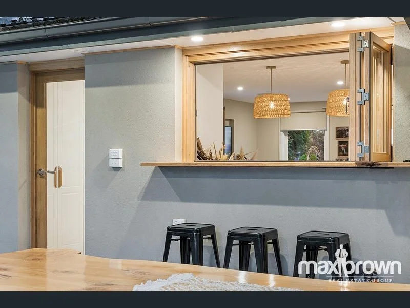 Custom kitchen renovation in Coldstream (1).jpg