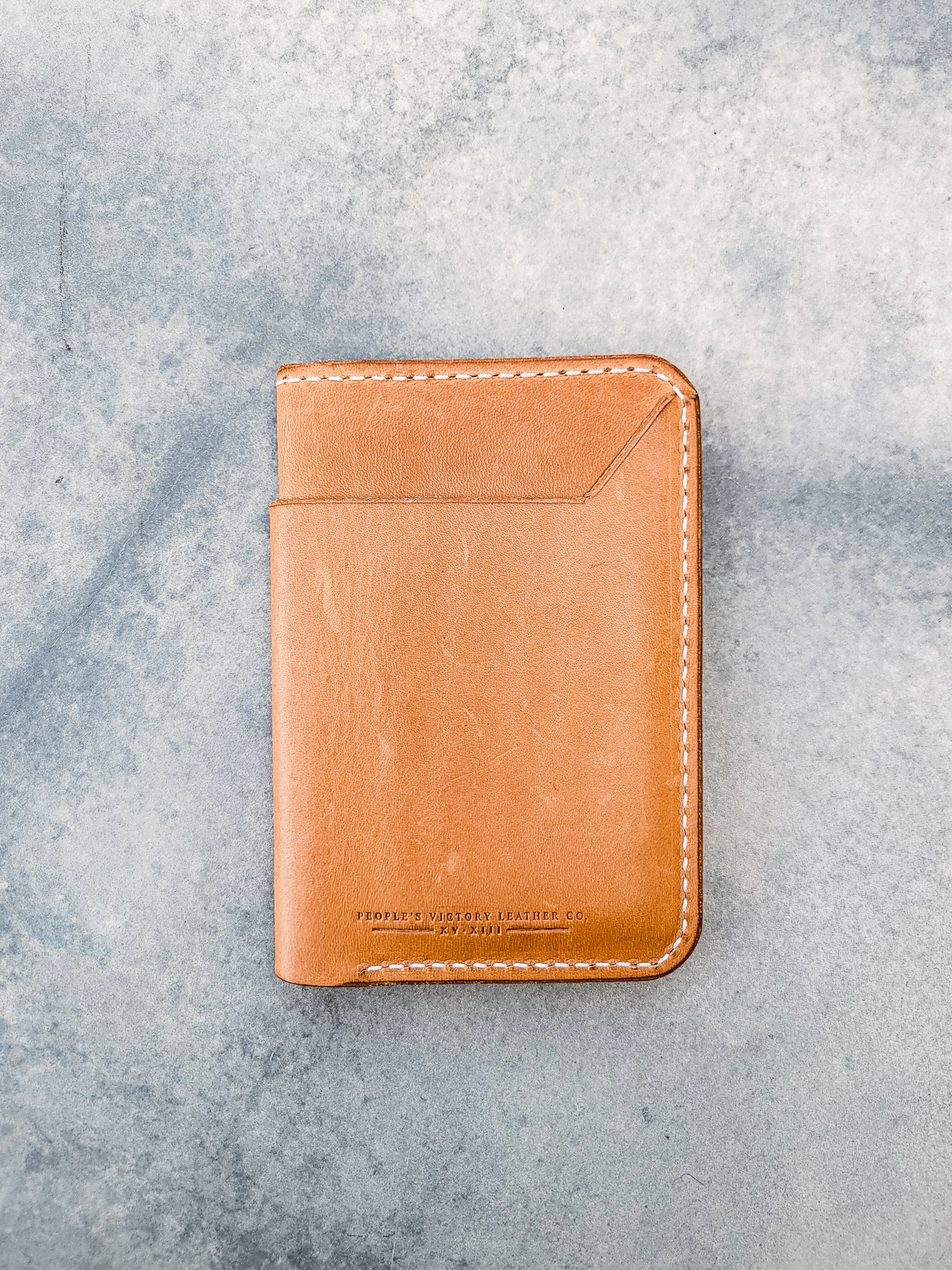 The Grand Pere Bi-Fold [Natural]