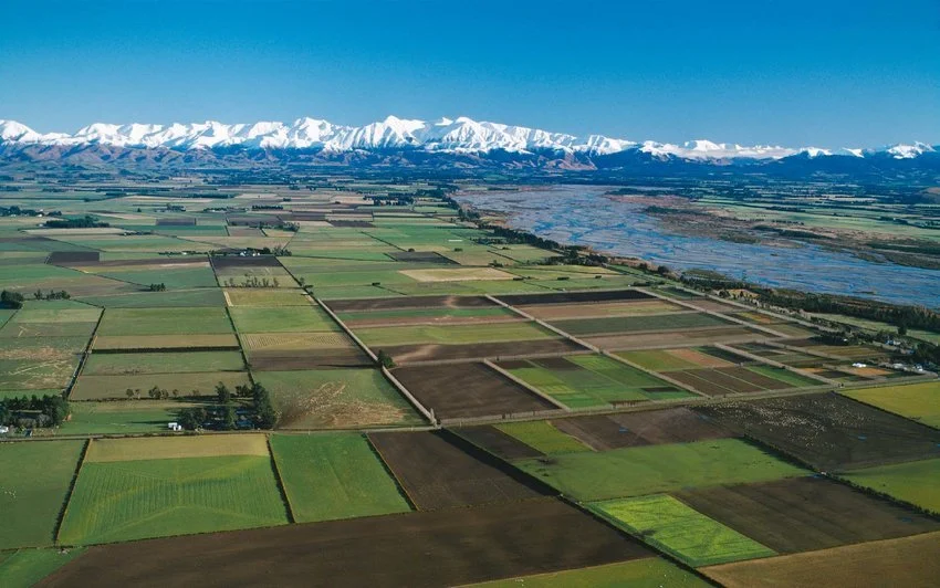 Air-photograph-highlighting-the-flat-landscape-of-the-Canterbury-Plains-the-Waimakarari.jpg