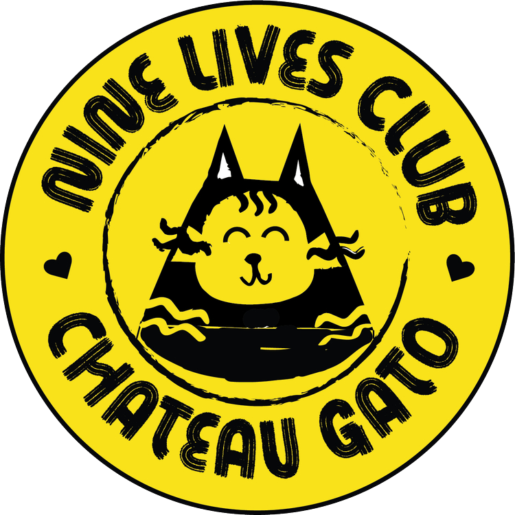 Yellow circular logo for Unite Lives Club Chateauno Gato with a cartoon cat wearing a black collar, eyes closed, smiling, inside a park or water setting.