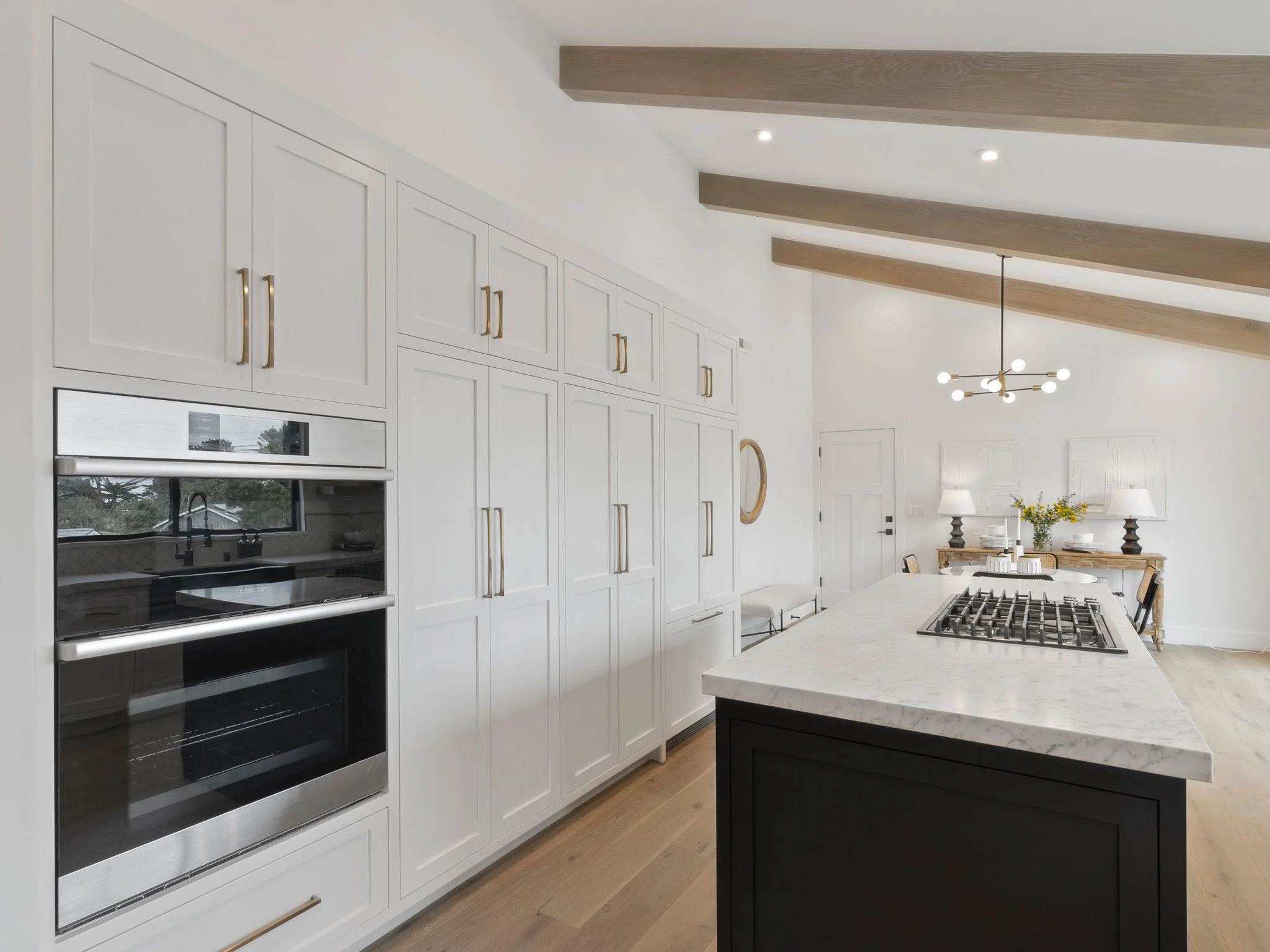 Custom Kitchen Cabinets in white in carmel-by-the-sea California