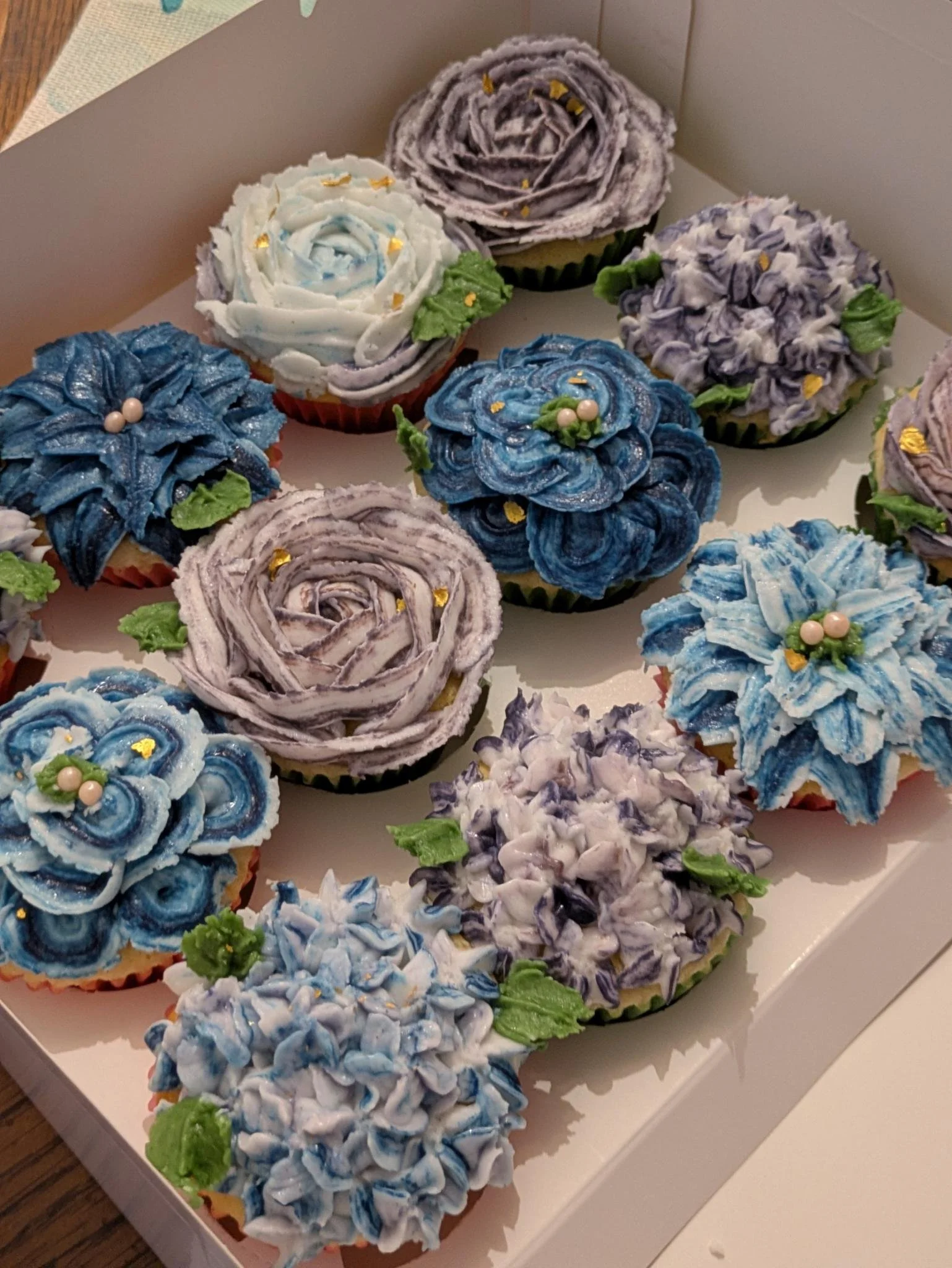 Dozen Cupcakes