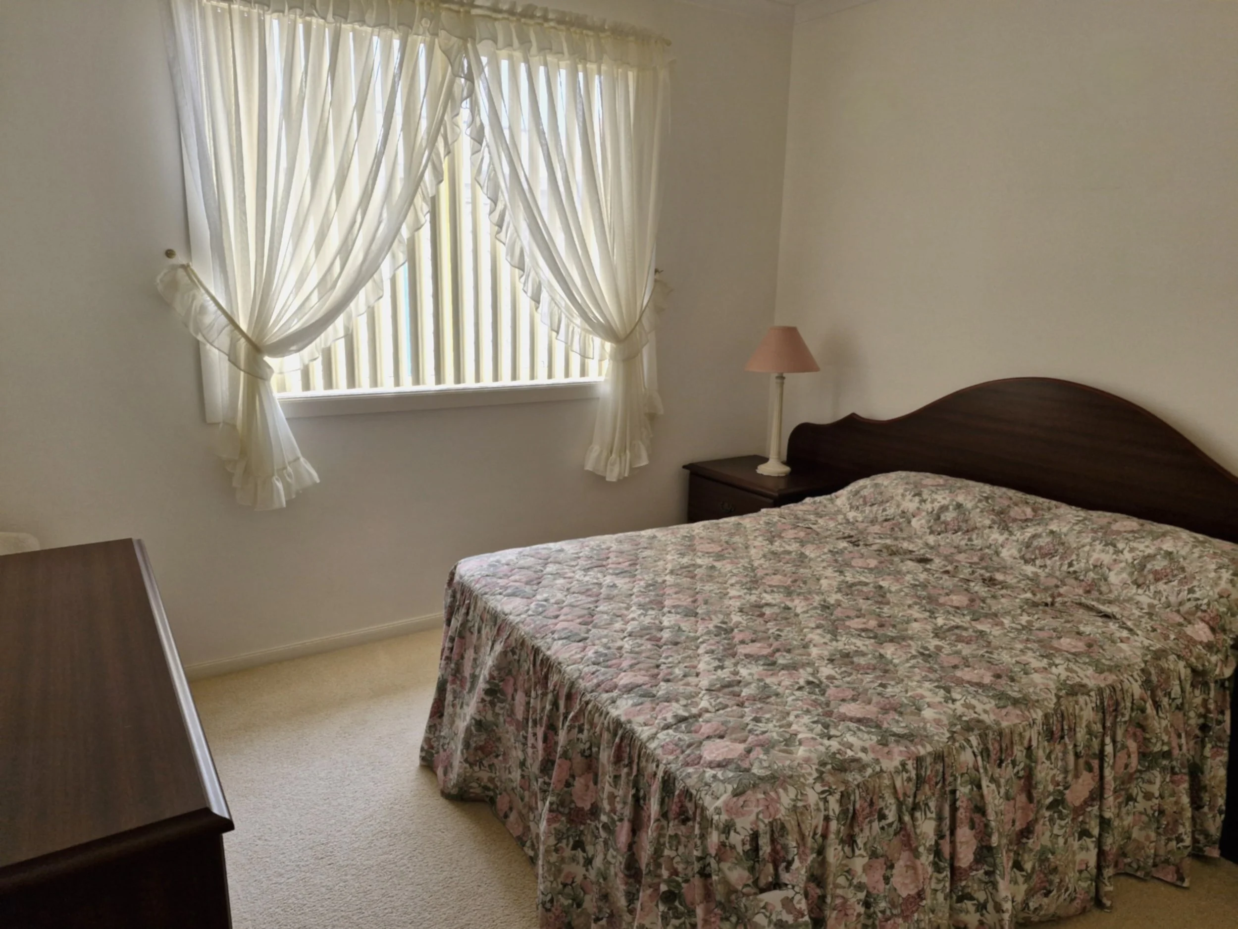 2nd bedroom.jpg