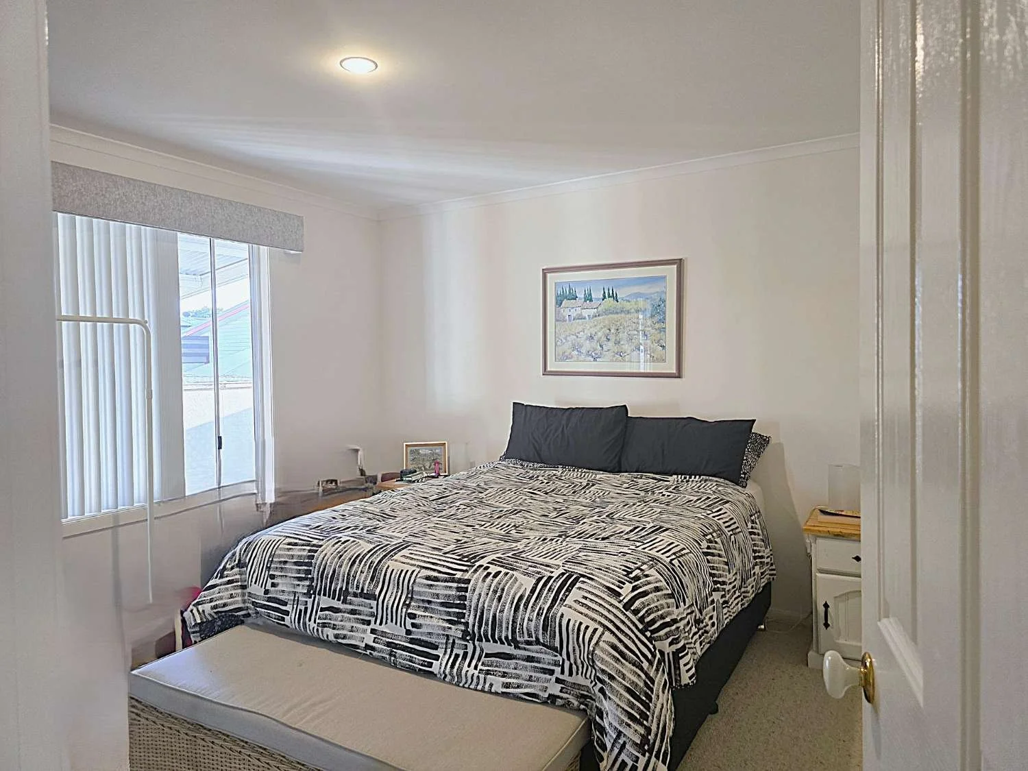 2nd bedroom 121.jpg