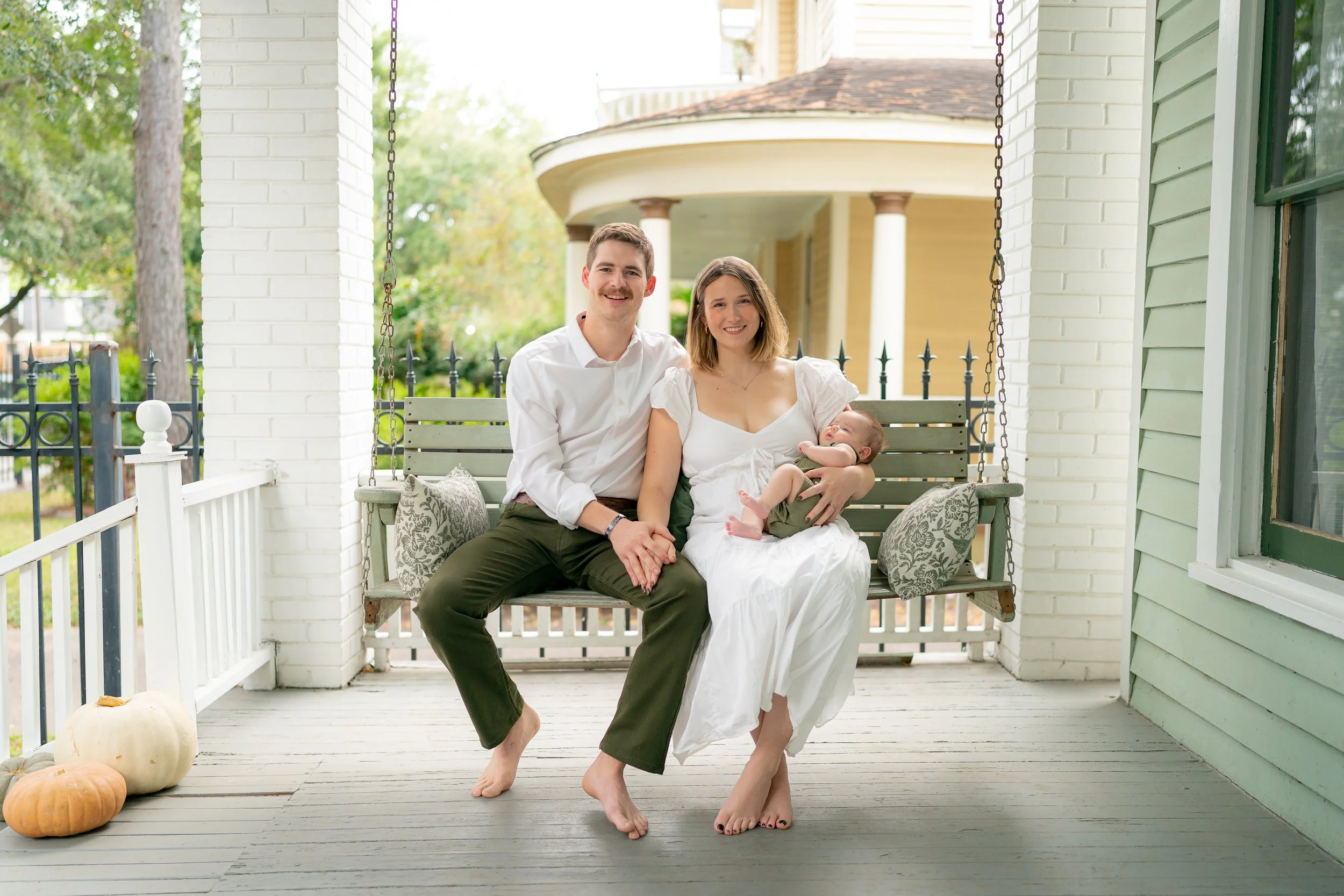 101825_Quentel Portraits_ET909933.jpg