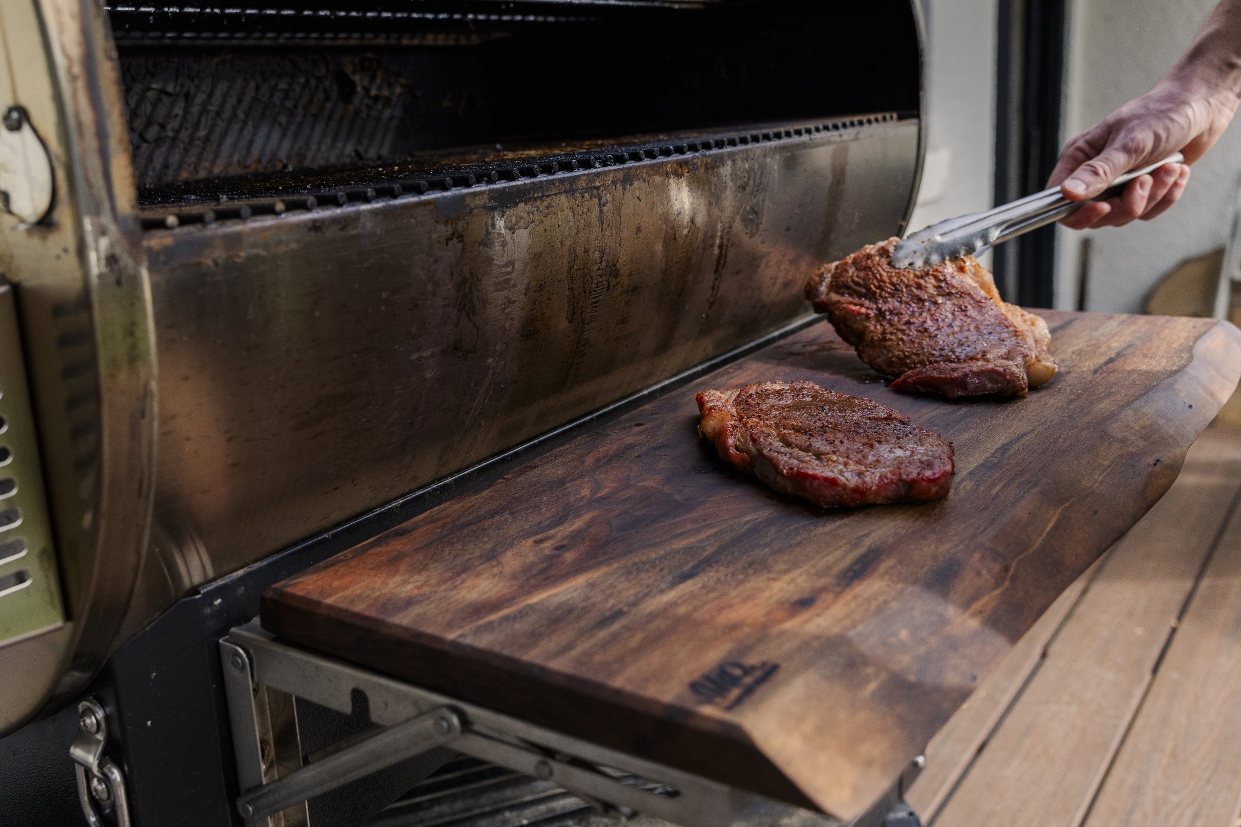 Recteq Grill Shelves
