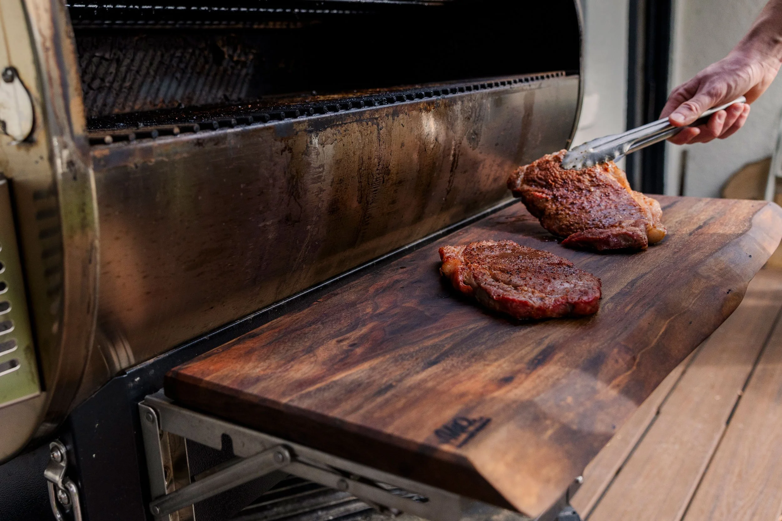 Recteq Grill Shelves