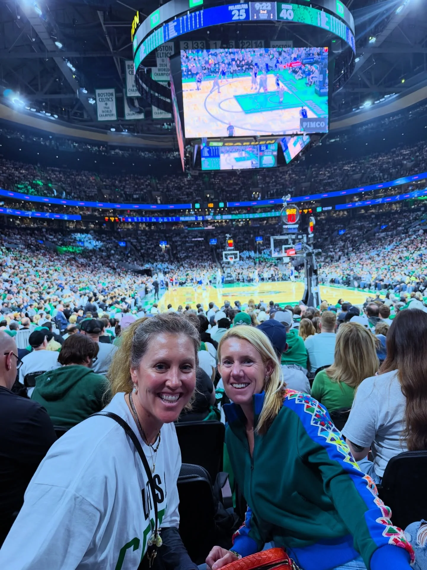 The Celtics had some good luck charms 🍀 in the stadium this afternoon