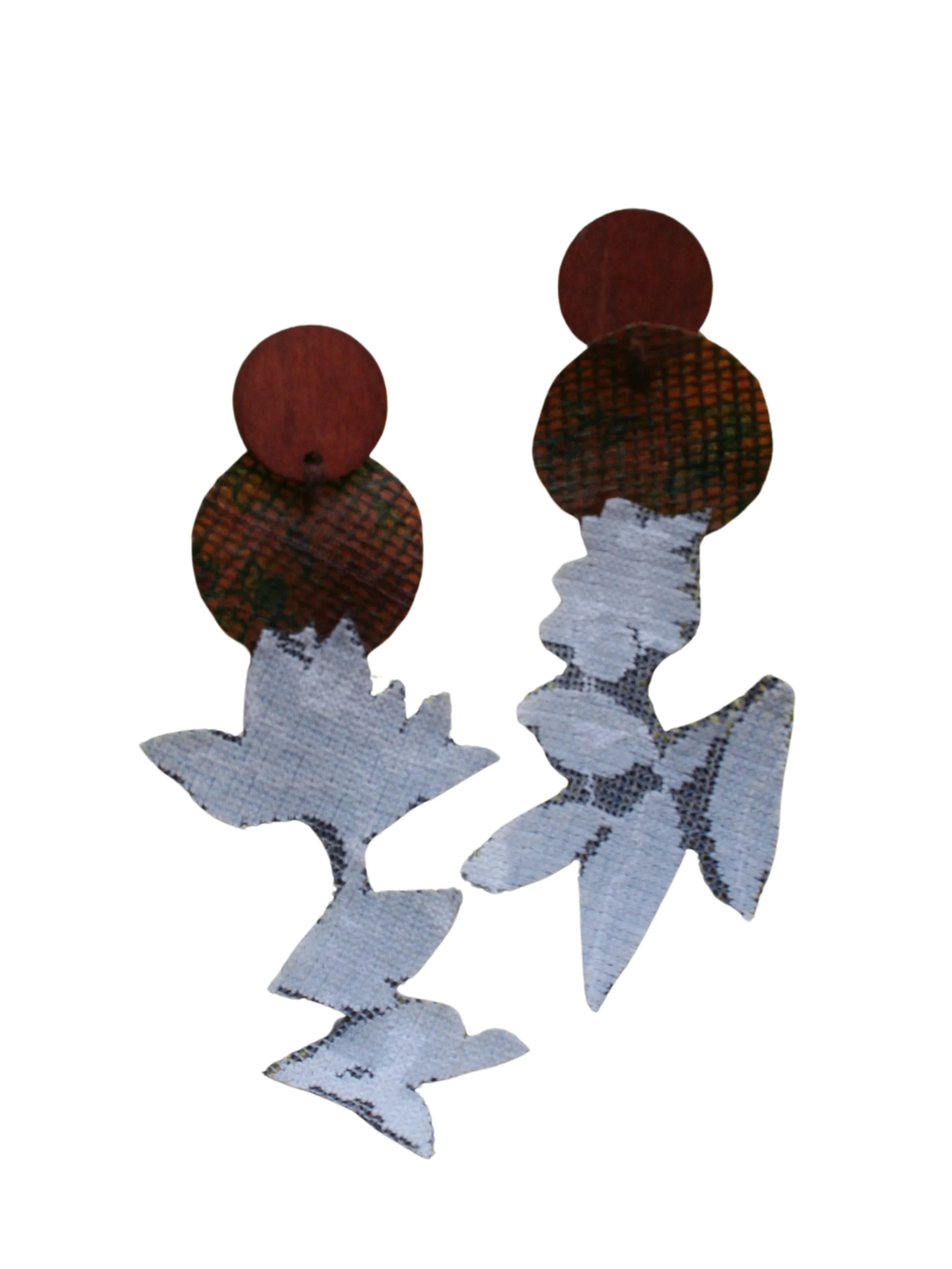 Seda, yute y encaje con postes de madera / 9.5 cm (largo) x 4 cm(ancho) 