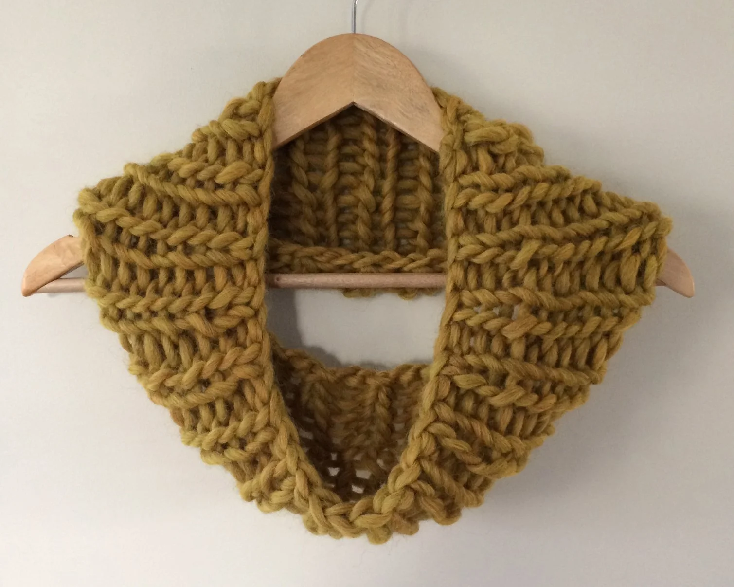 Chunky Ribbed Cowl