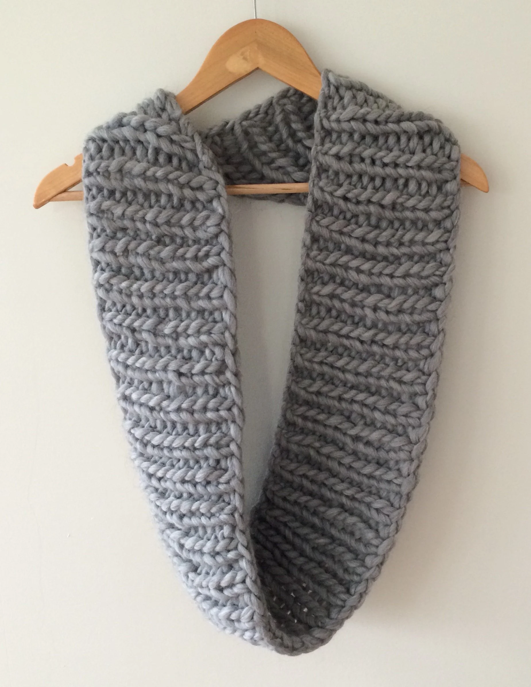 Cowl - Chunky rib gray long.jpg