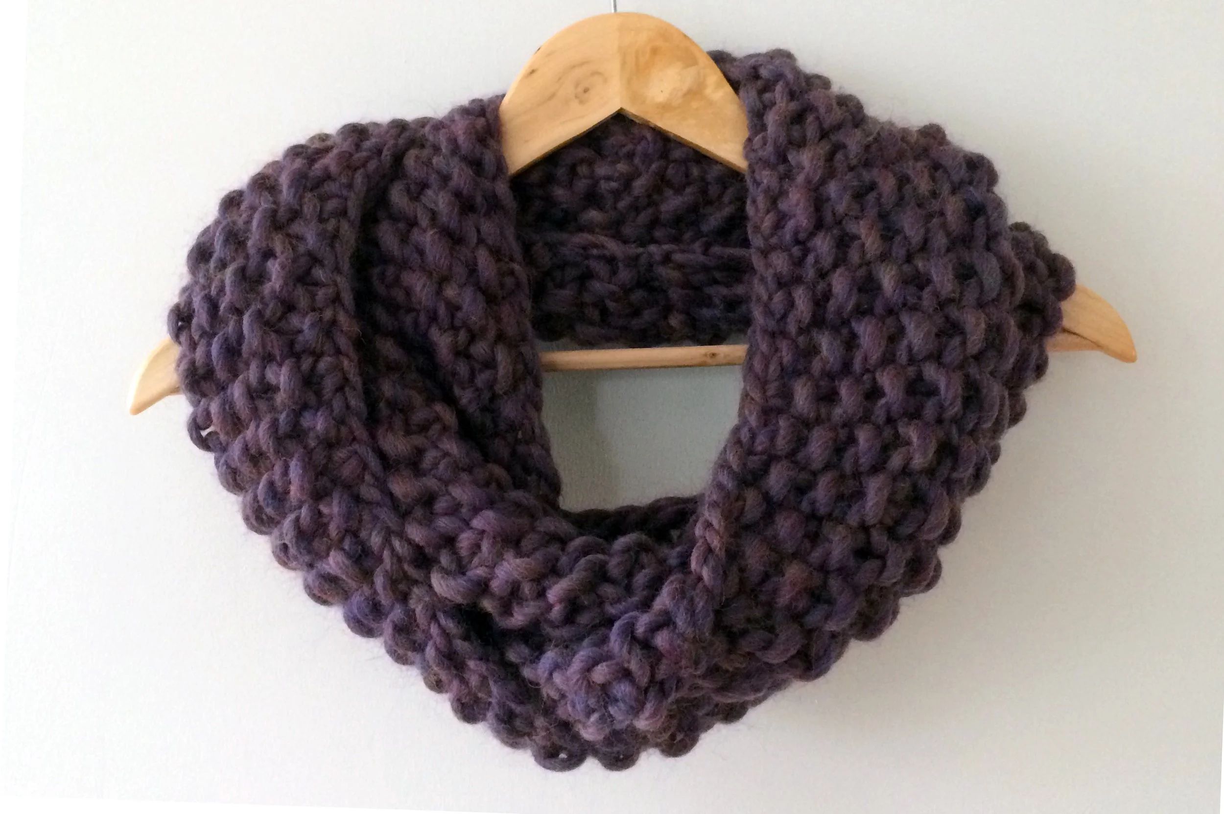 Cowl_Bump Seed_plum.jpg