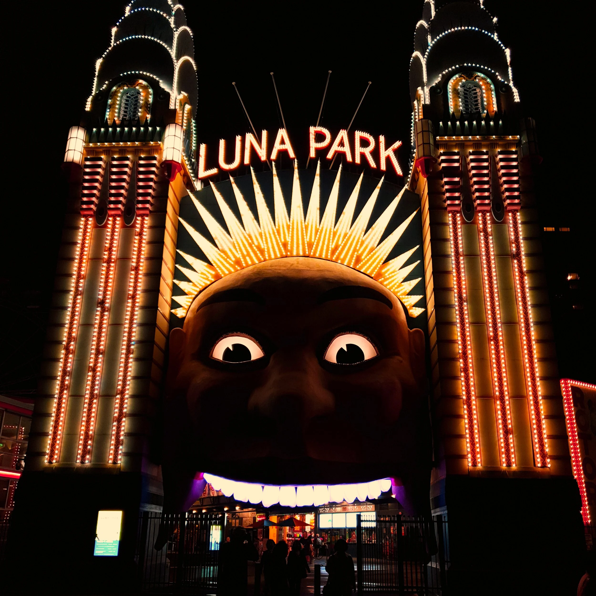 Luna Nights 2.jpg
